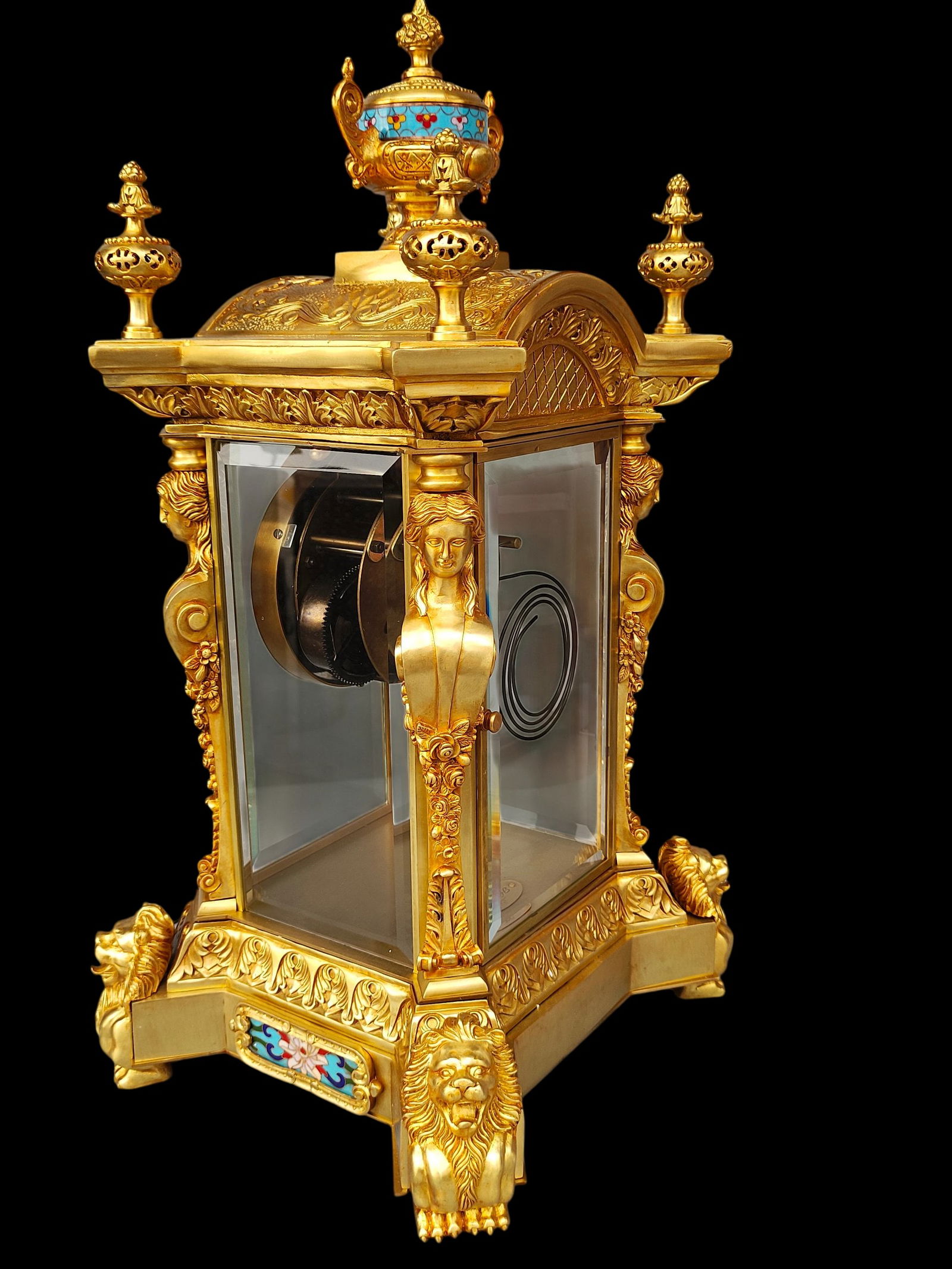 An Exquisite Gilt Bronze Lotus Pattern Clock - 5