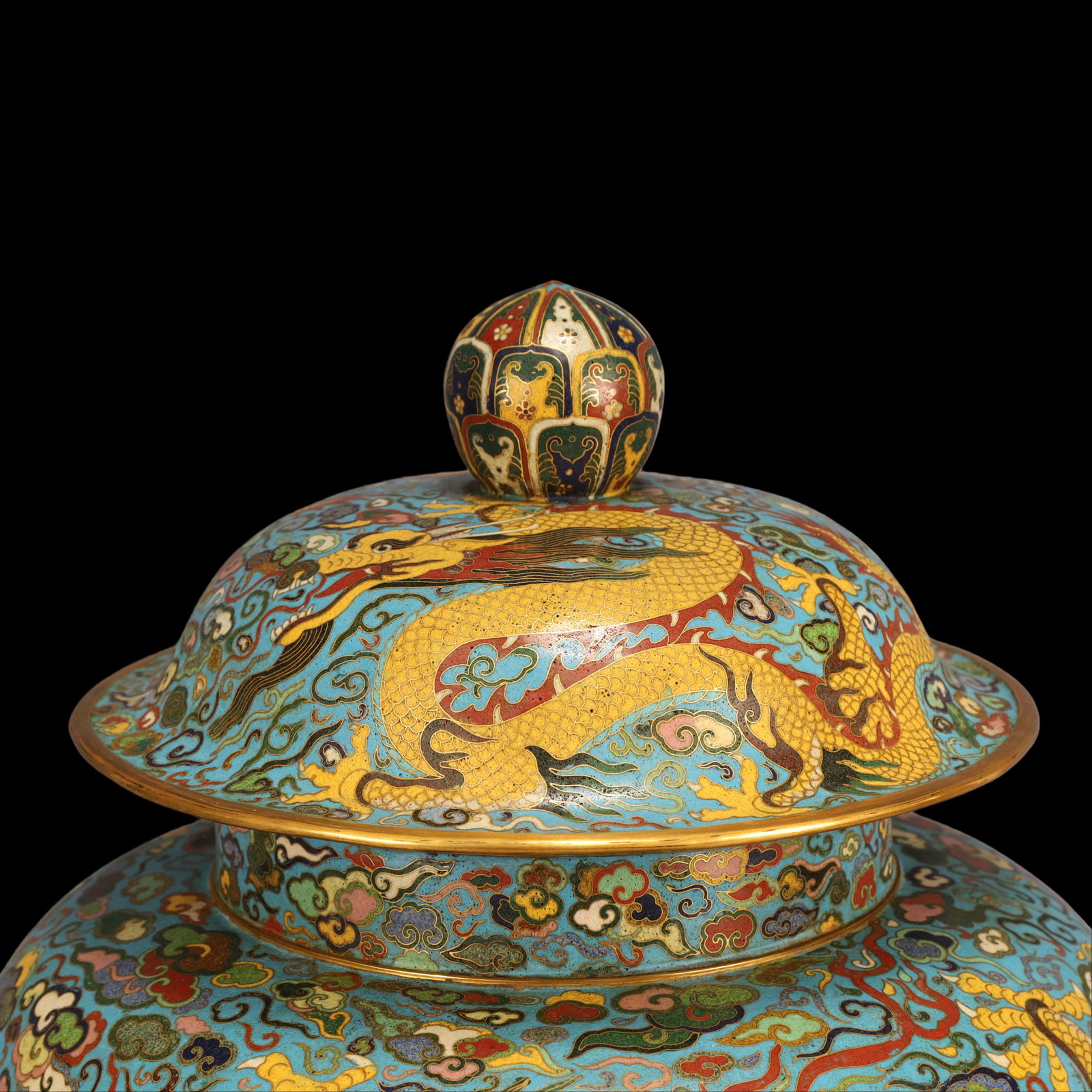 An Exquisite Cloisonne Dragon Pattern Jar - 2