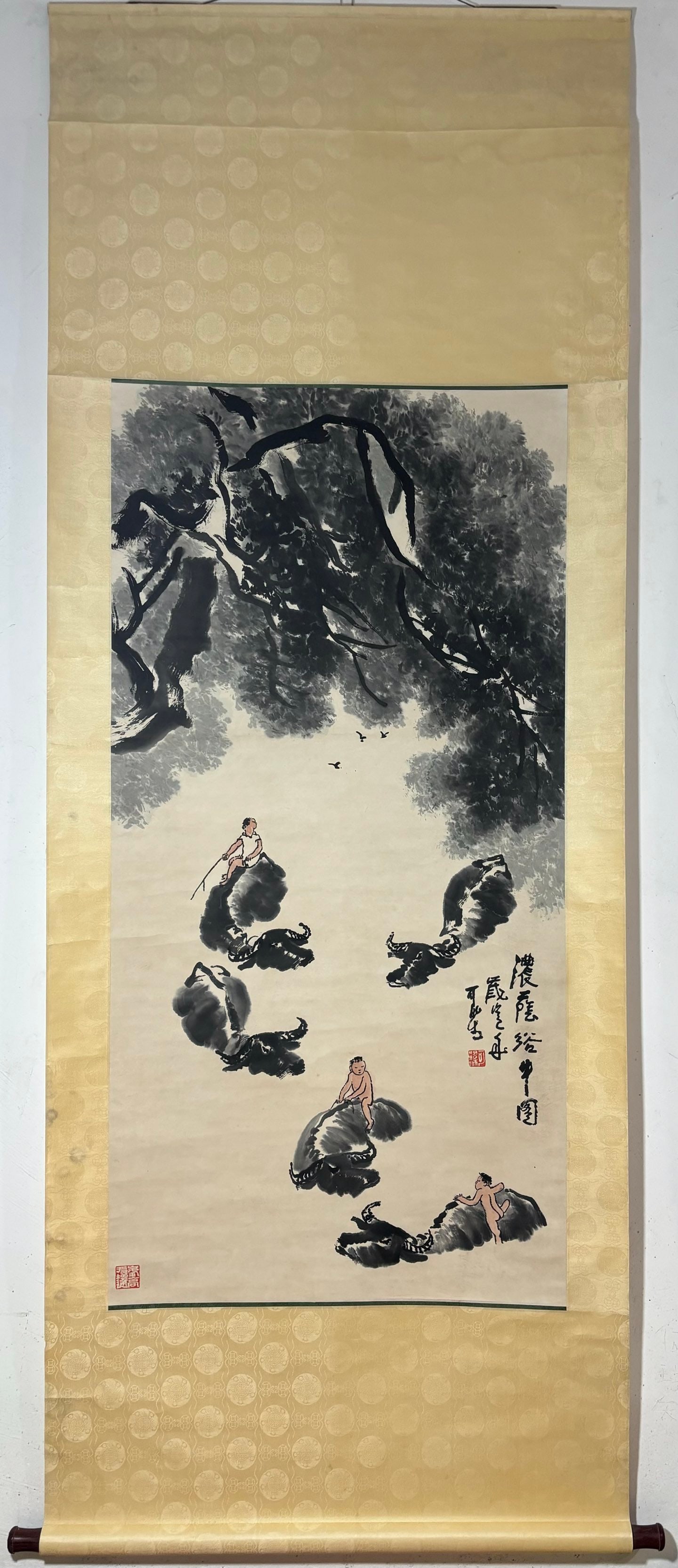 A Chinese Vertical Scroll Ink Painting of Character and Story on Paper: A Chinese Vertical Scroll Ink Painting of Character and Story on Paper Li keran Without frame Size:134.5cmx67cm (The Dimensions Of All Batches Are Manually Measured.If You Need More Detailed