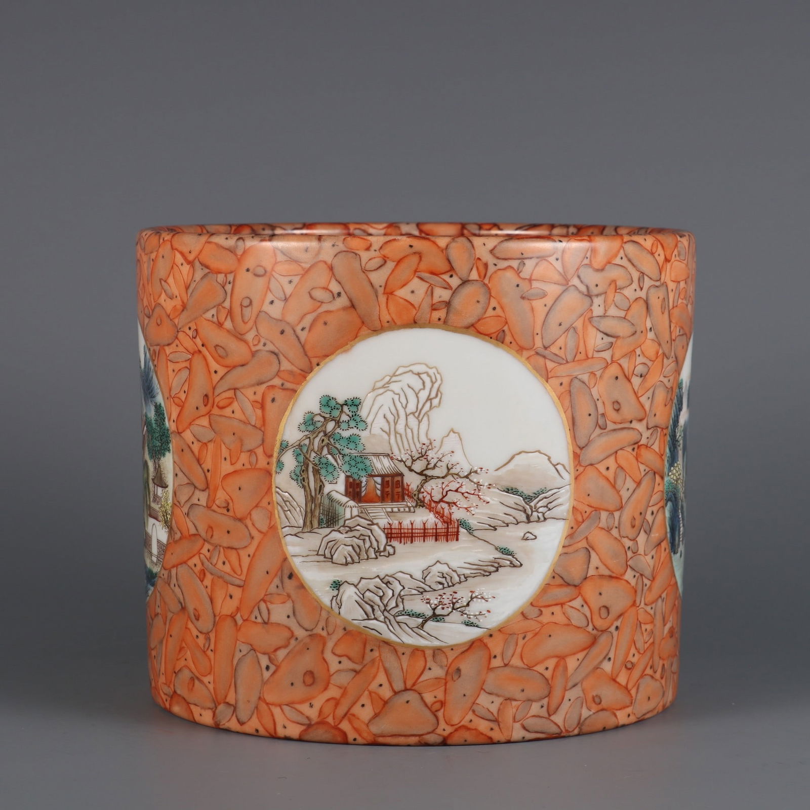 An Exquisite Famille-Rose Landscape Pattern Brush Pot - 4