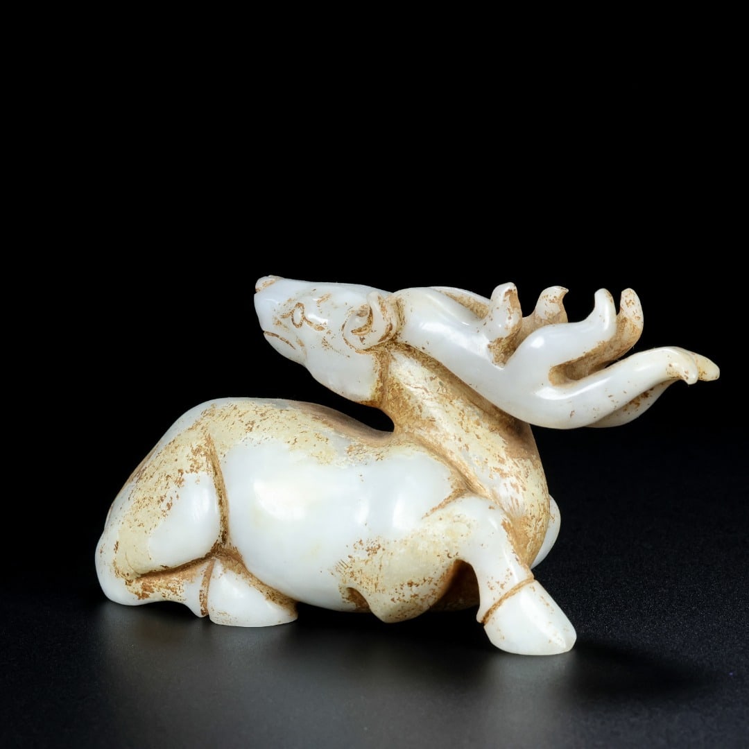 An Exquisite White Jade Deer Ornament - 6