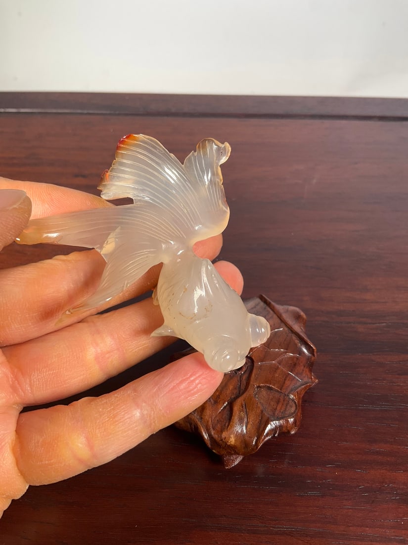 An Exquisite Agate Fish Ornament - 4