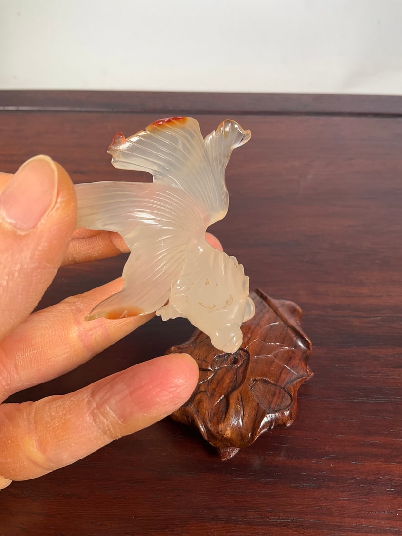 An Exquisite Agate Fish Ornament - 5