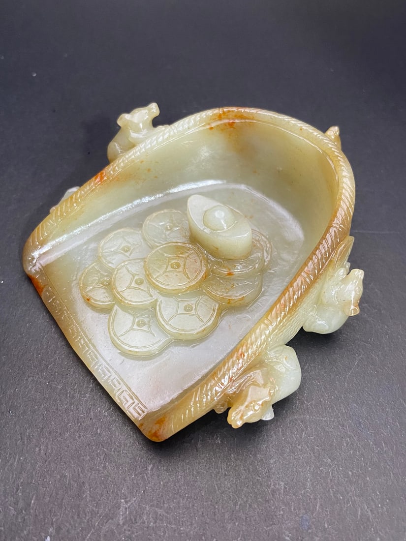 An Exquisite White Jade Rat Pattern Ornament - 3