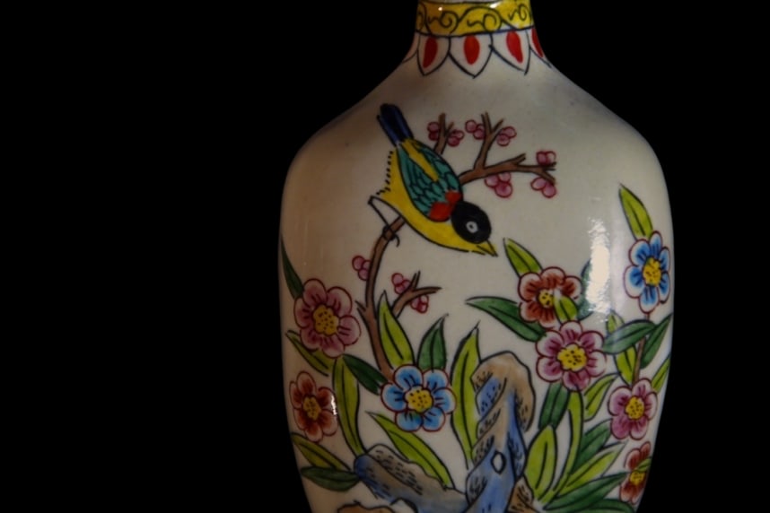 An Exquisite Cloisonne Flower and Bird Pattern Snuff Bottle - 2