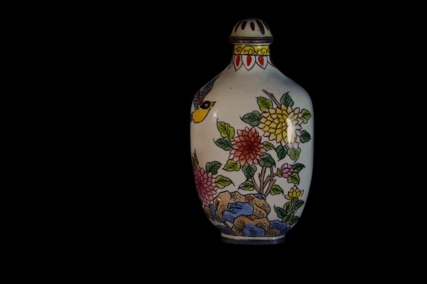 An Exquisite Cloisonne Flower and Bird Pattern Snuff Bottle - 3