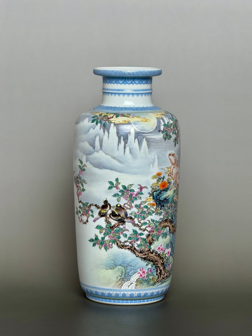An Exquisite Famille-Rose Animal Pattern with poem Vase: An Exquisite Famille-Rose Animal Pattern with poem Vase Qing Dynasty, China Yongzheng Four-character Mark Size:27.5cmx12.6cm (The Dimensions Of All Batches Are Manually Measured.If You Need More