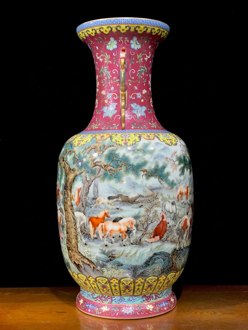 An Exquisite Ruby Red-Glazed Lotus Pattern Animal Pattern Double-Ears Vase - 4