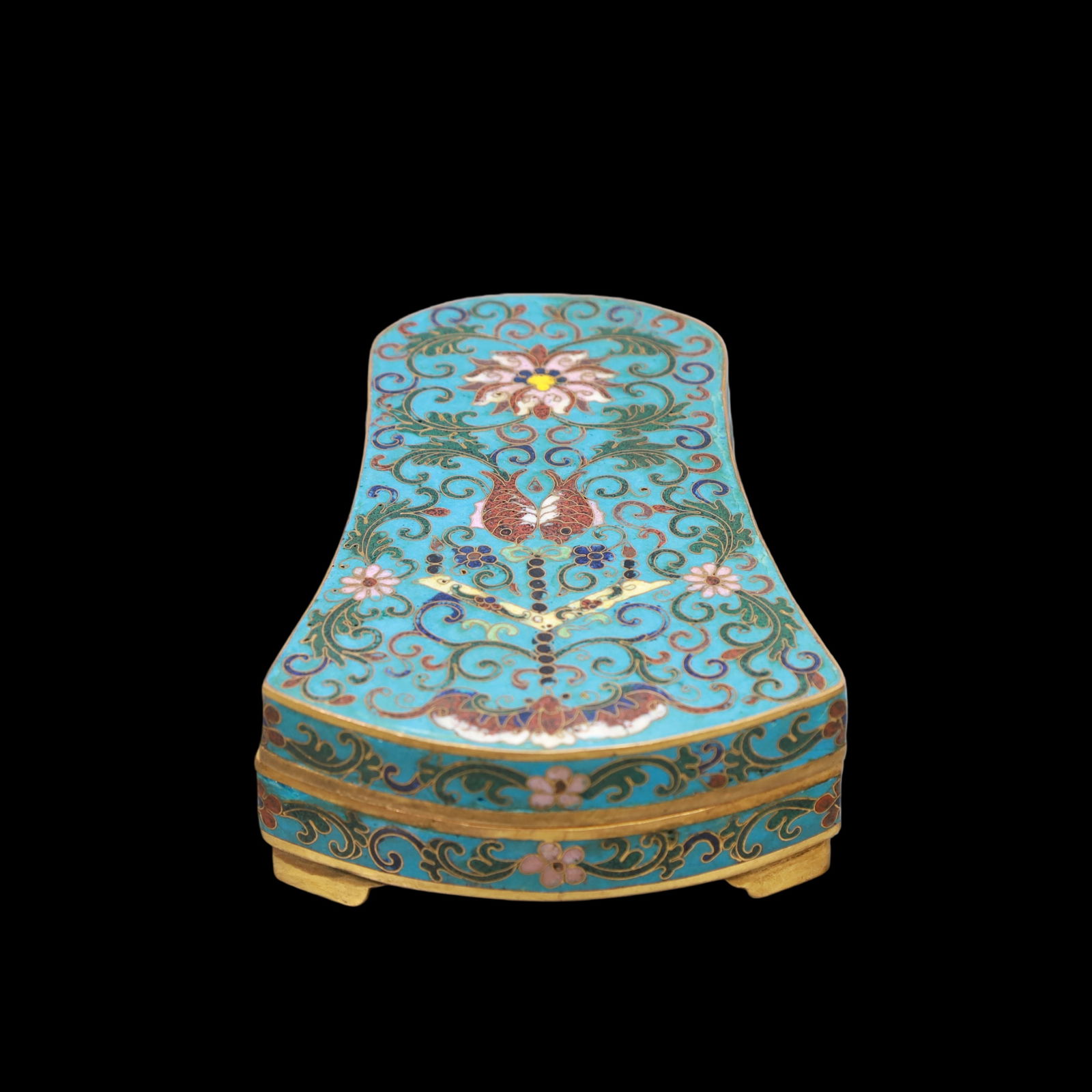 A Exquisite Cloisonne Lotus Pattern Inkstone: A Exquisite Cloisonne Lotus Pattern Inkstone Qing Dynasty, China Qianlong Four-character Mark Size:15cmx10cmx4.5cm Weight:800g (The Dimensions Of All Batches Are Manually Measured.If You Need More