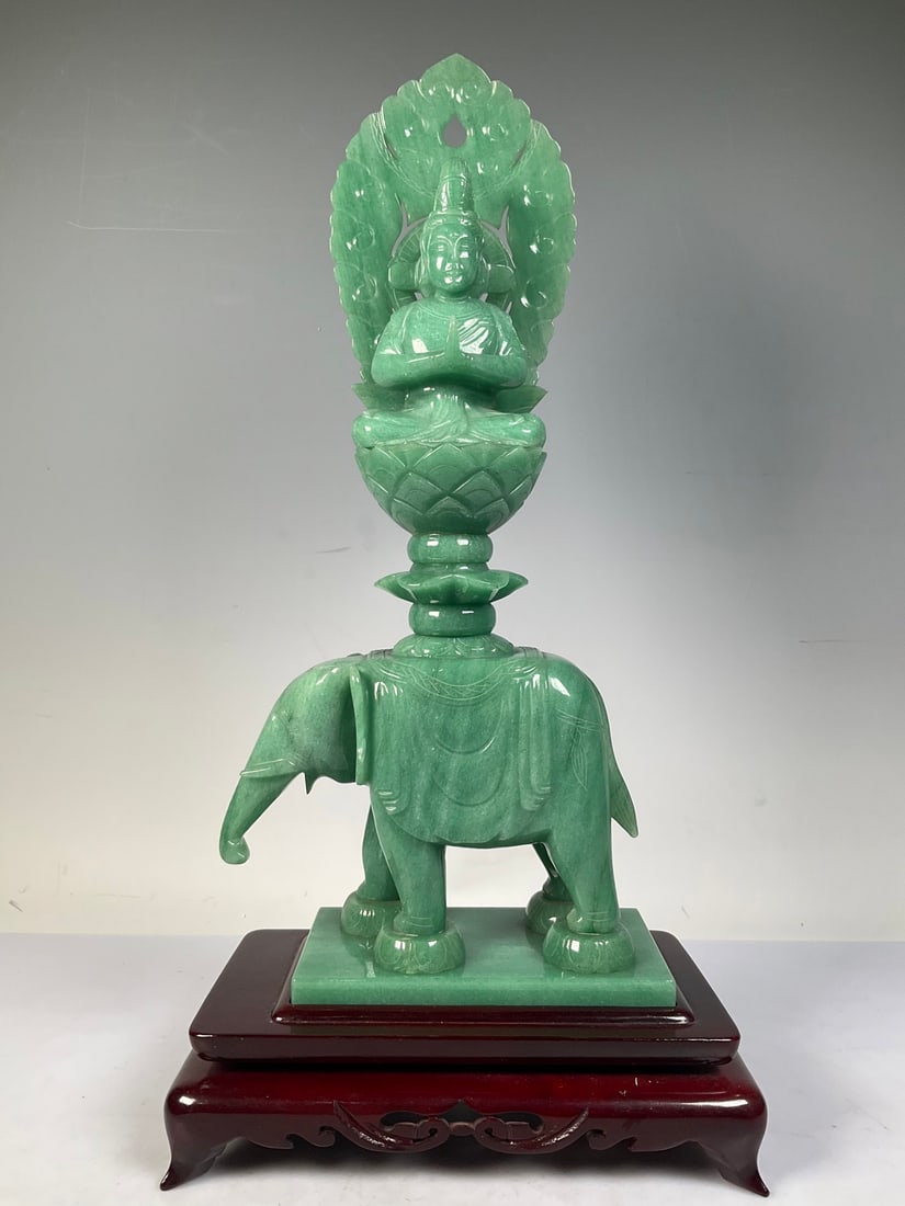 An Exquisite Jasper Statue of Samantabhadra Ornament: An Exquisite Jasper Statue of Samantabhadra Ornament Modern Time of China Size:39cmx19cm Weight:1937g (The Dimensions Of All Batches Are Manually Measured.If You Need More Detailed Information, Please