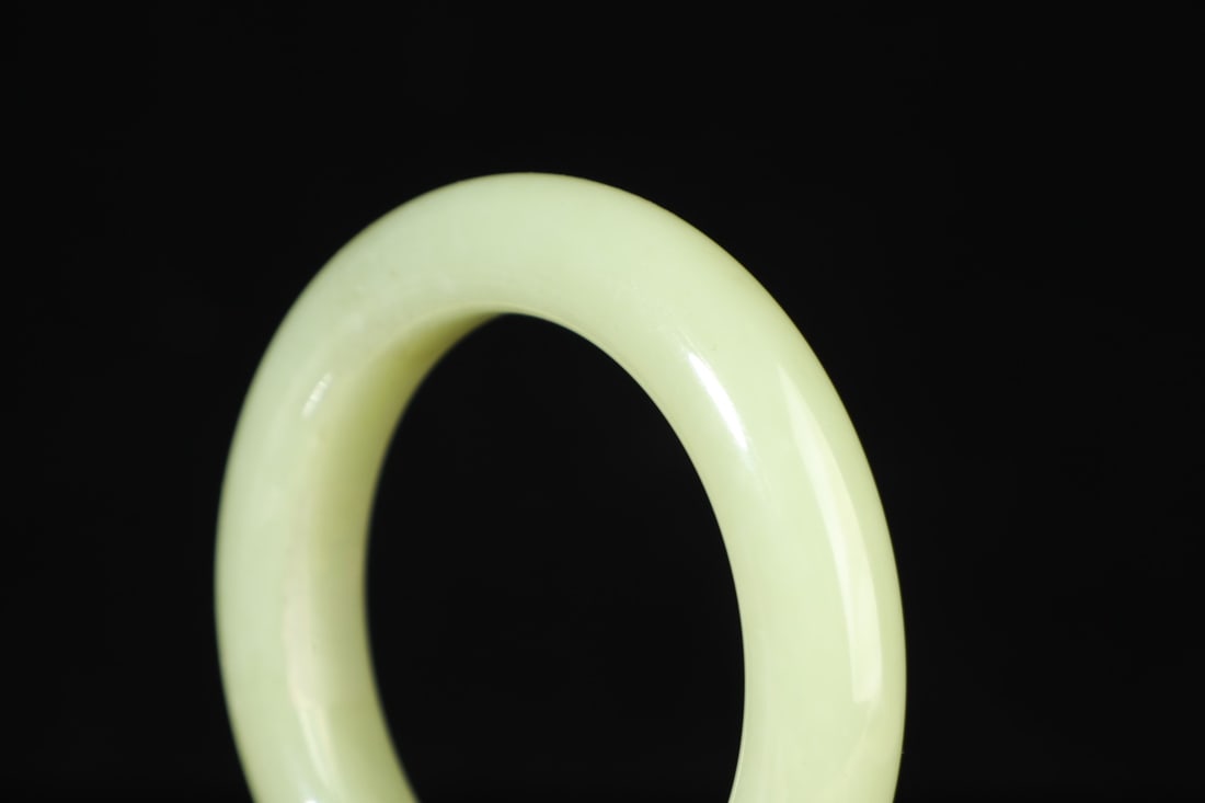 An Exquisite Yellow Jade Bracelets - 5