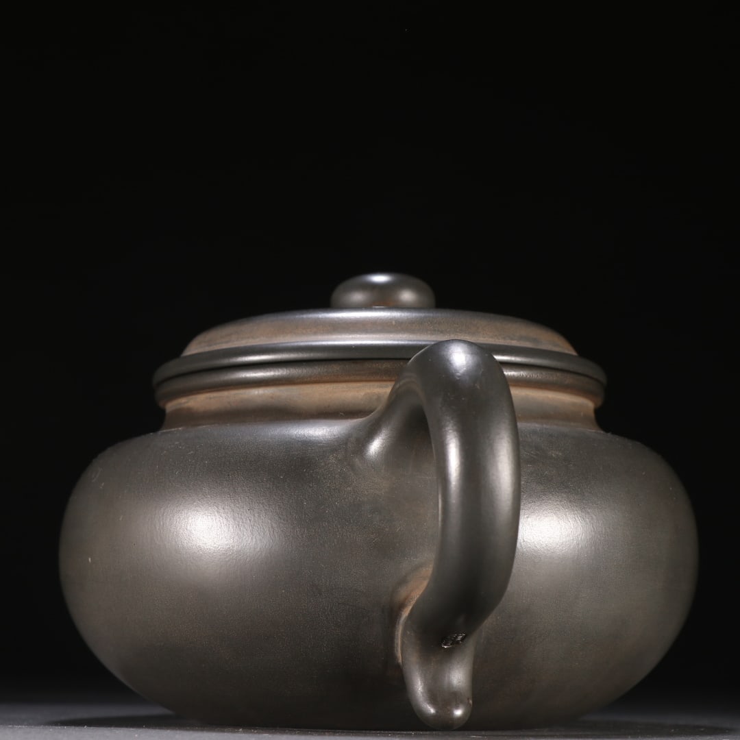 An Exquisite Purple Sands Teapot - 4