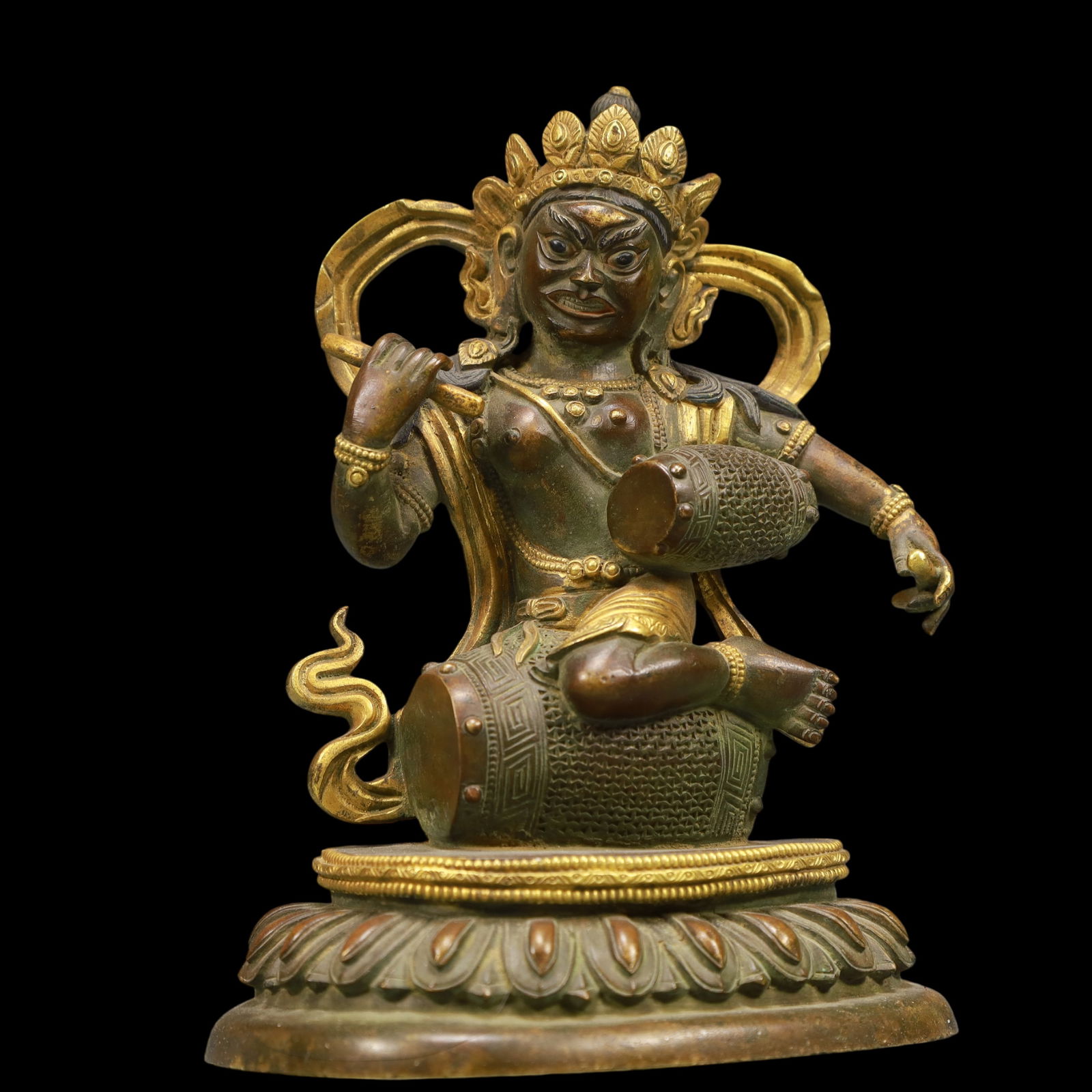 A Exquisite Gilt Bronze Statue of Mammon: A Exquisite Gilt Bronze Statue of Mammon Ming Dynasty, China Size:12cmx9cmx16cm Weight:1250g (The Dimensions Of All Batches Are Manually Measured.If You Need More Detailed Information, Please