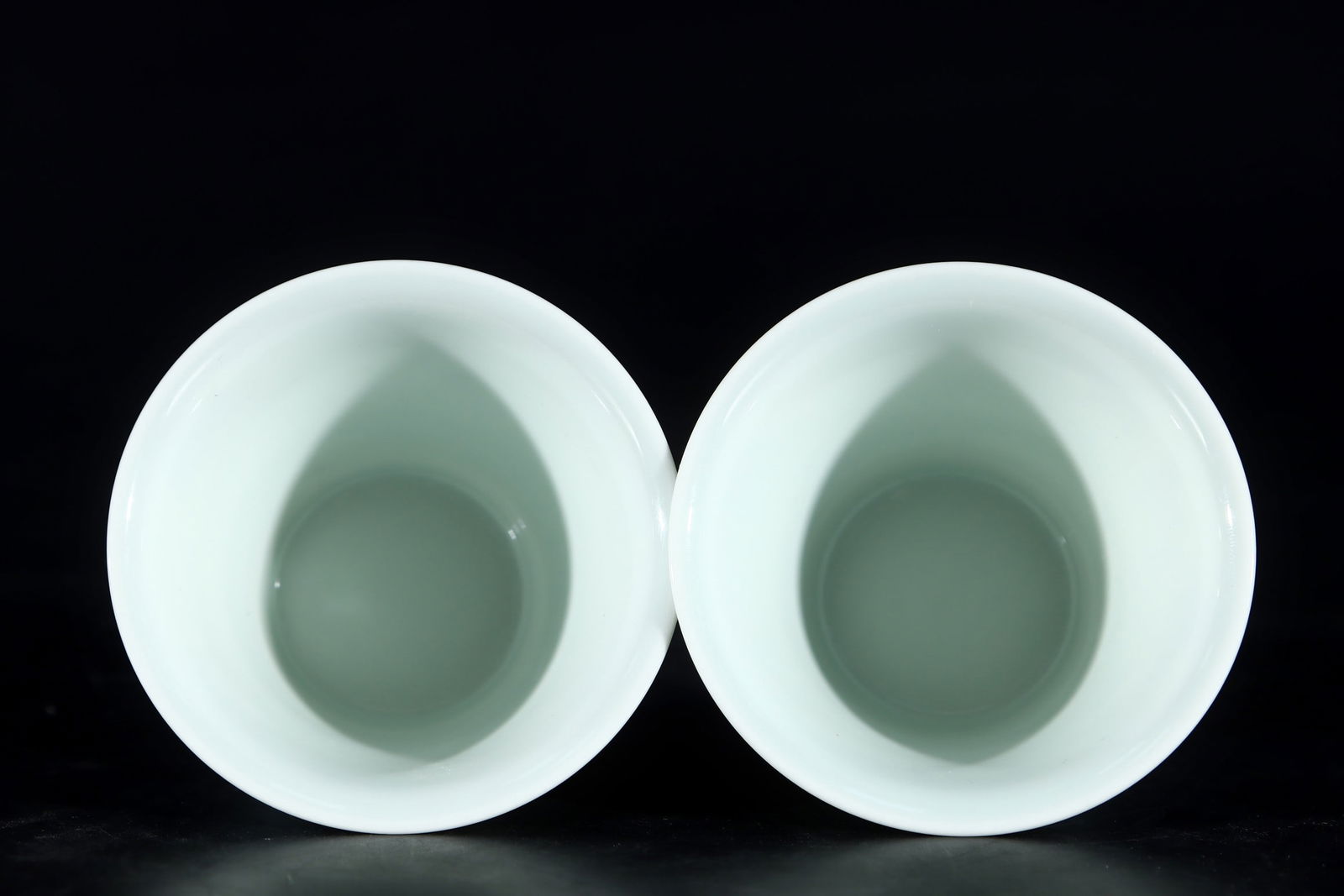 An Exquisite Blue and White Flower Pattern Cup - 5