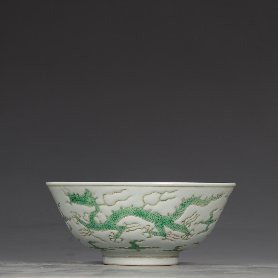An Exquisite Green Ground Dragon Pattern Bowl - 6