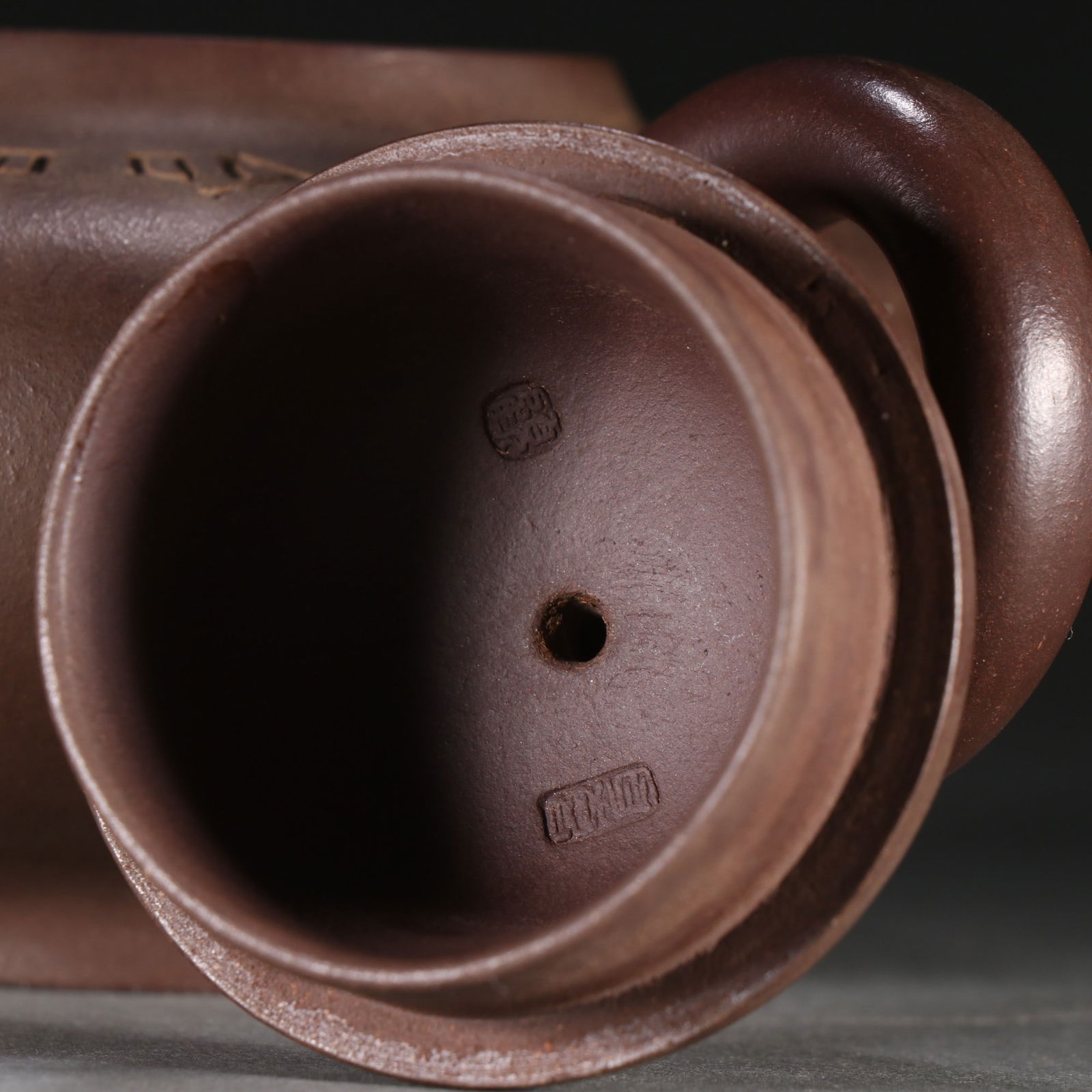 An Exquisite Purple Sands Teapot - 3