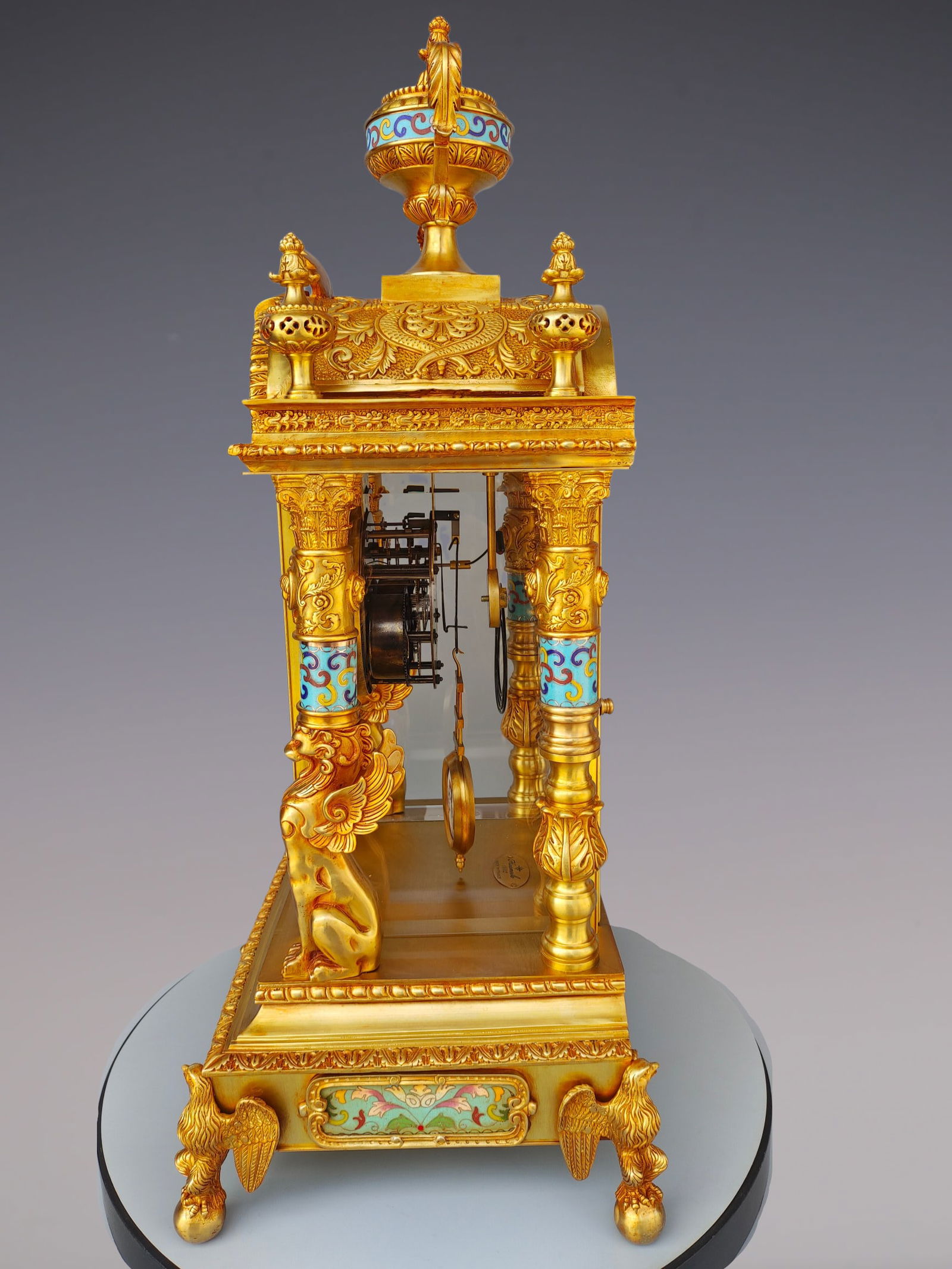 An Exquisite Gilt Bronze Lotus Pattern Clock - 5
