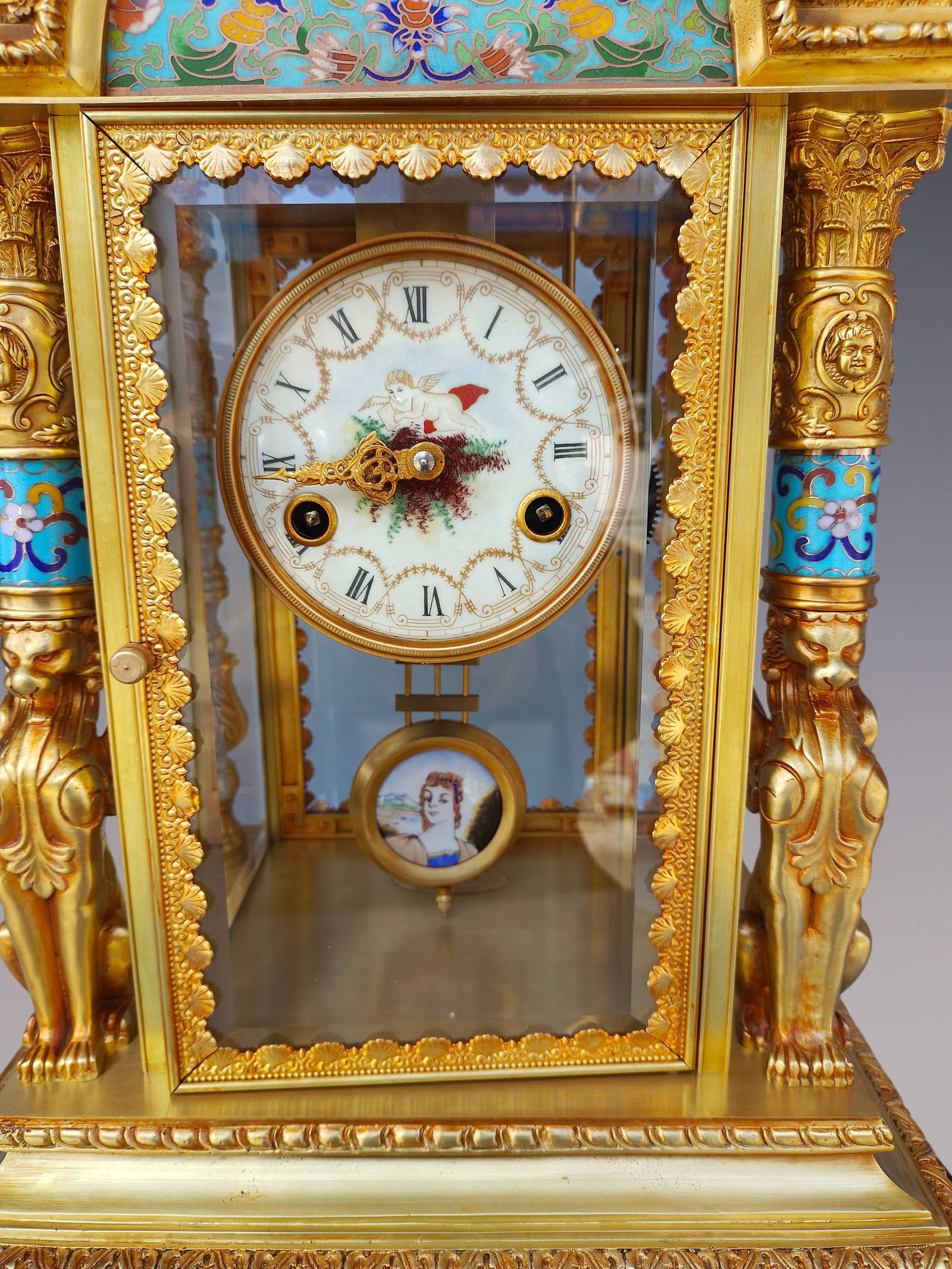 An Exquisite Gilt Bronze Lotus Pattern Clock - 8