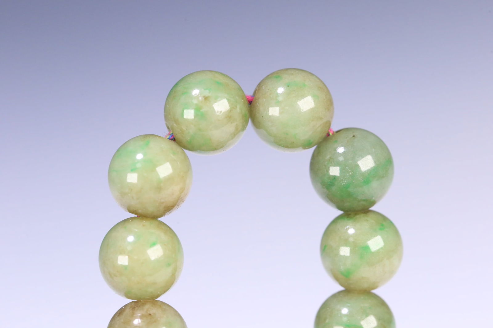 An Exquisite Jadeite Bracelets - 5