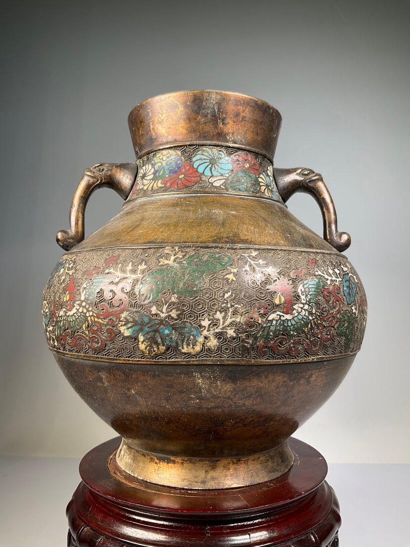 An Exquisite Bronze Inlaid Cloisonne Phoenix Pattern Double-Ears Vase (1 of 9)