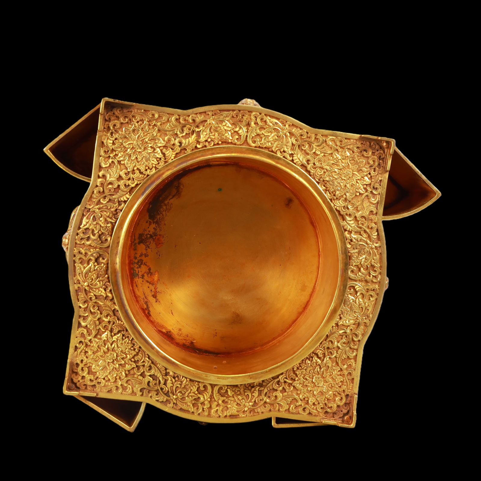 A Exquisite Gilt Bronze Lotus Pattern Dragon Pattern Censer - 8