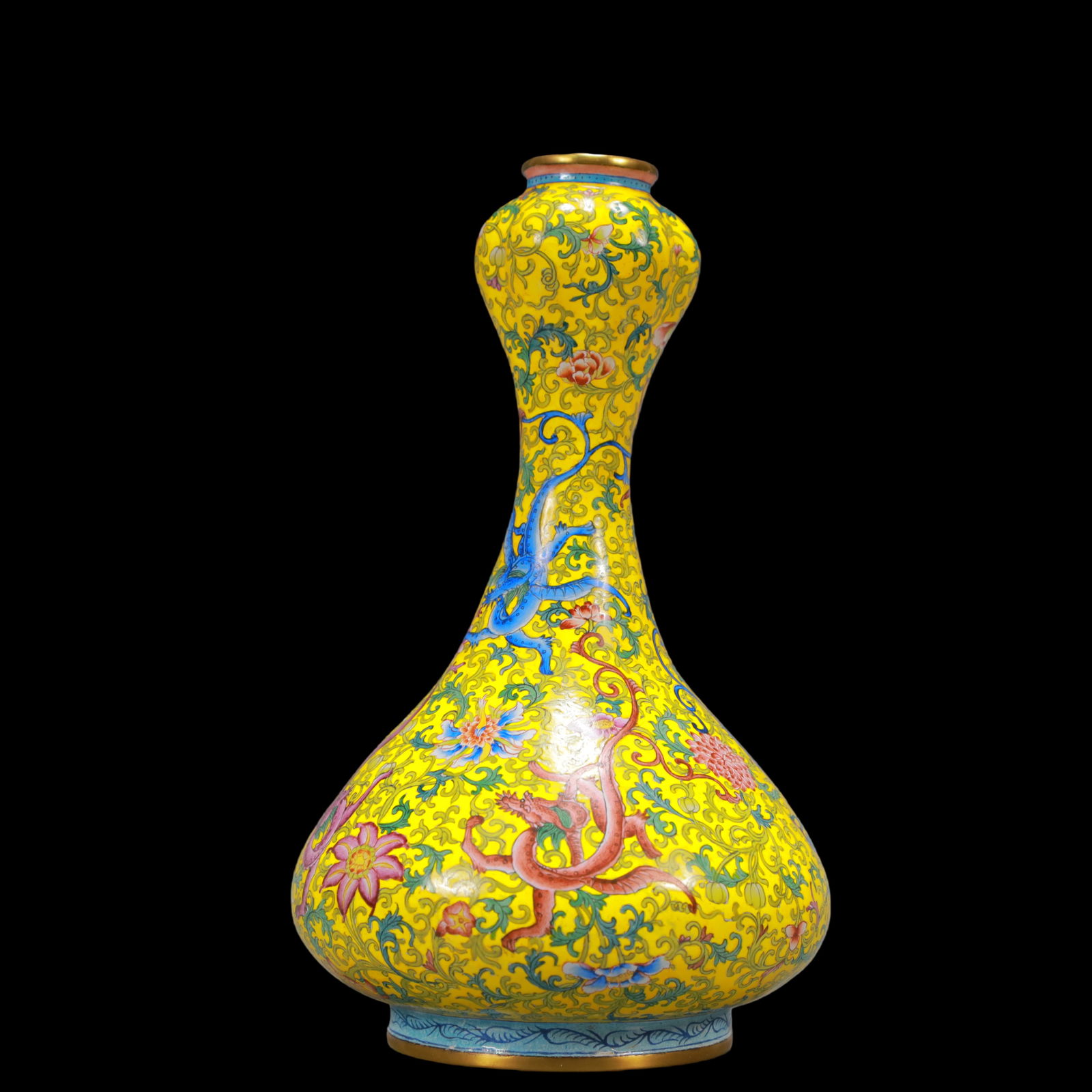 A Exquisite Coppery Enamel Lotus Pattern Dragon Pattern Vase - 4