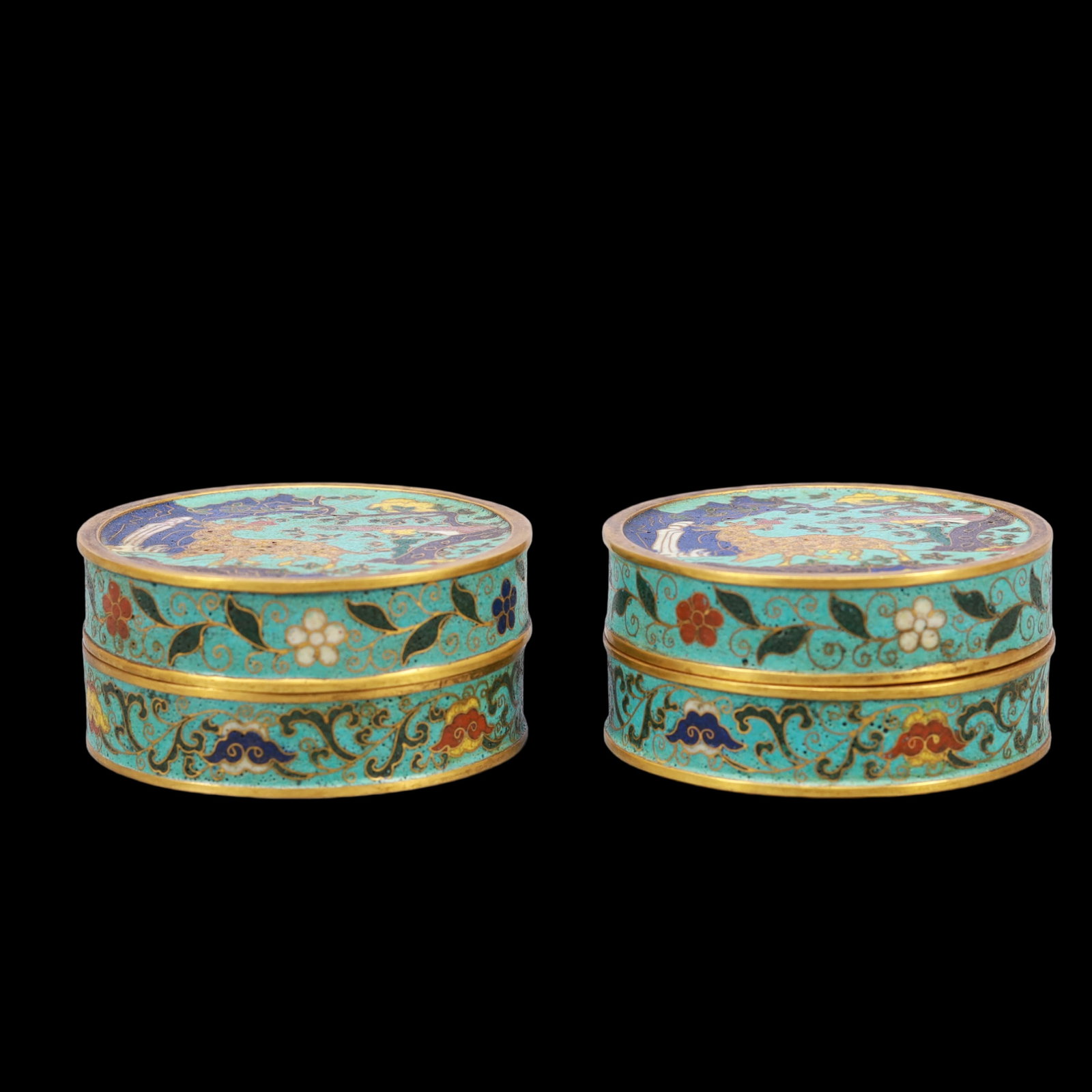 A Exquisite A pair of Cloisonne Lotus Pattern Box (1 of 8)