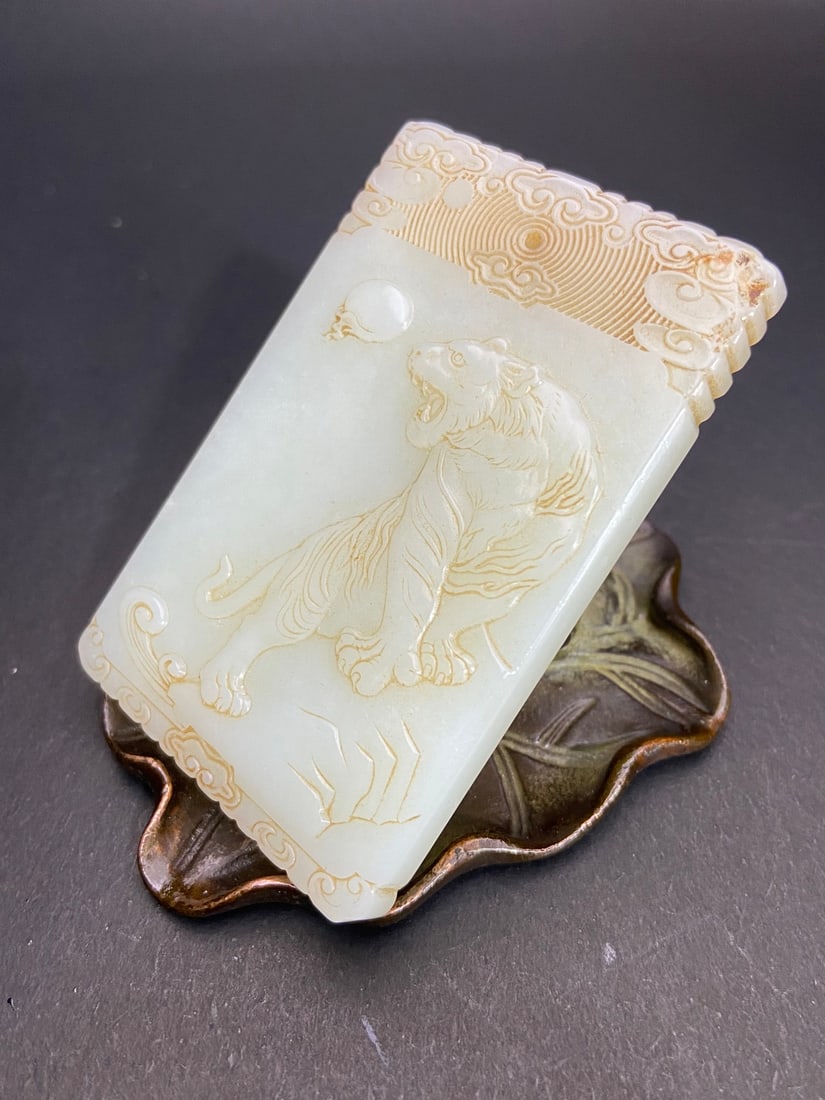 An Exquisite White Jade Tiger Pattern Brand - 3