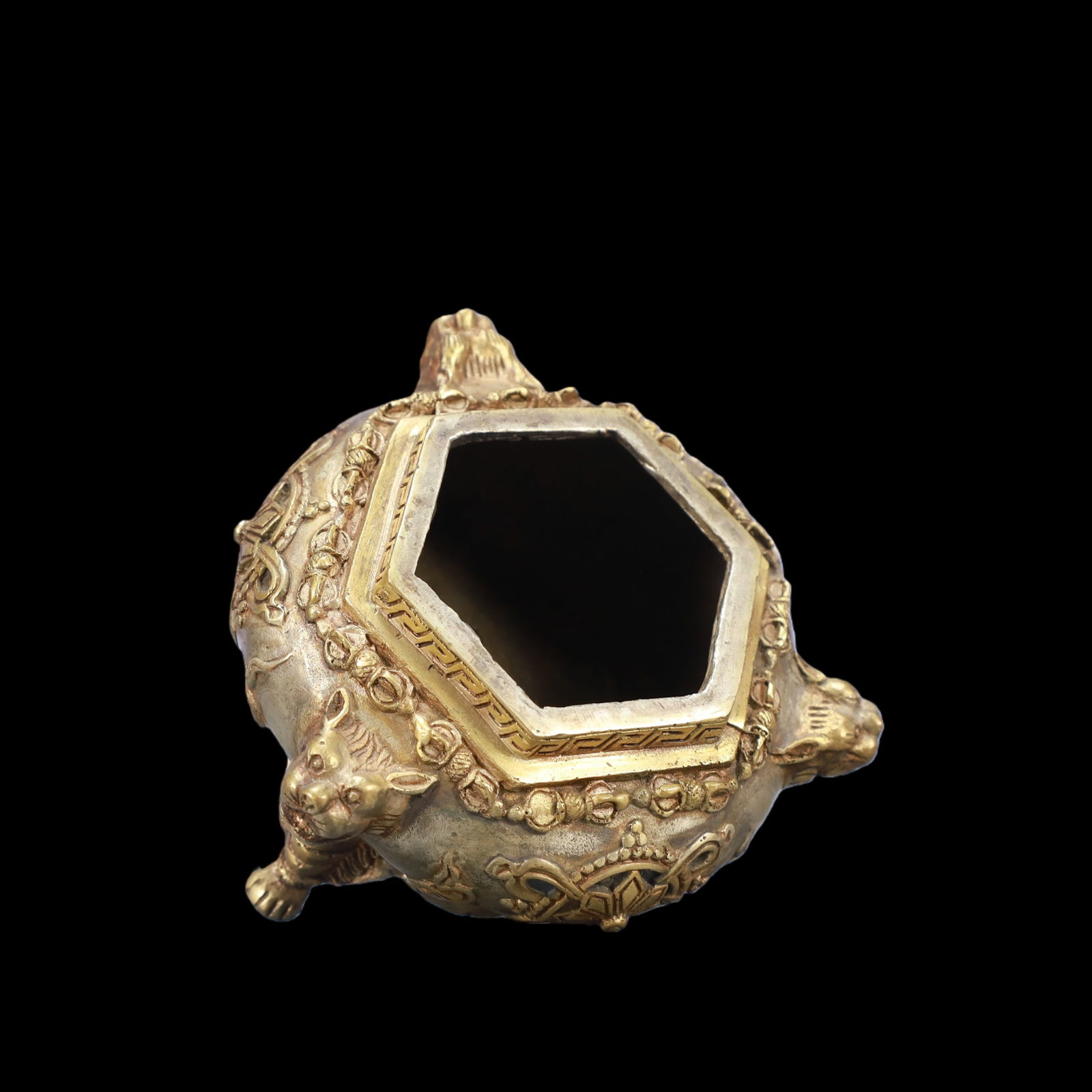 A Exquisite Gilt Silver Tripod Censer - 7