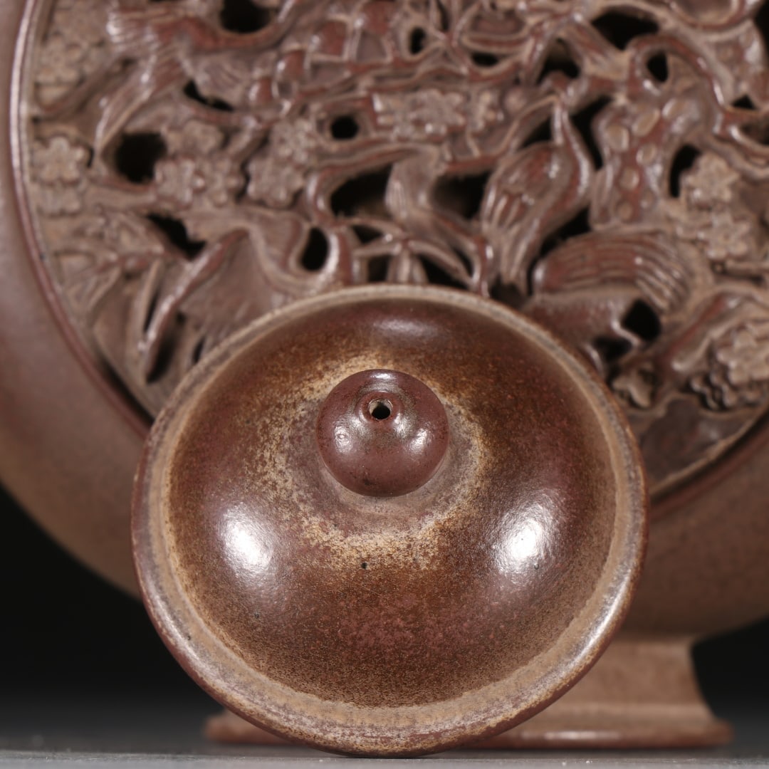 An Exquisite Purple Sands Pine and Crane Pattern Teapot - 3