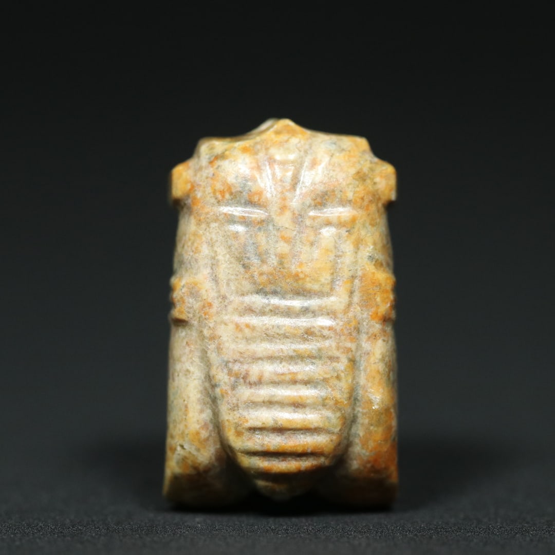 An Exquisite White Jade Cicada Pendant - 2
