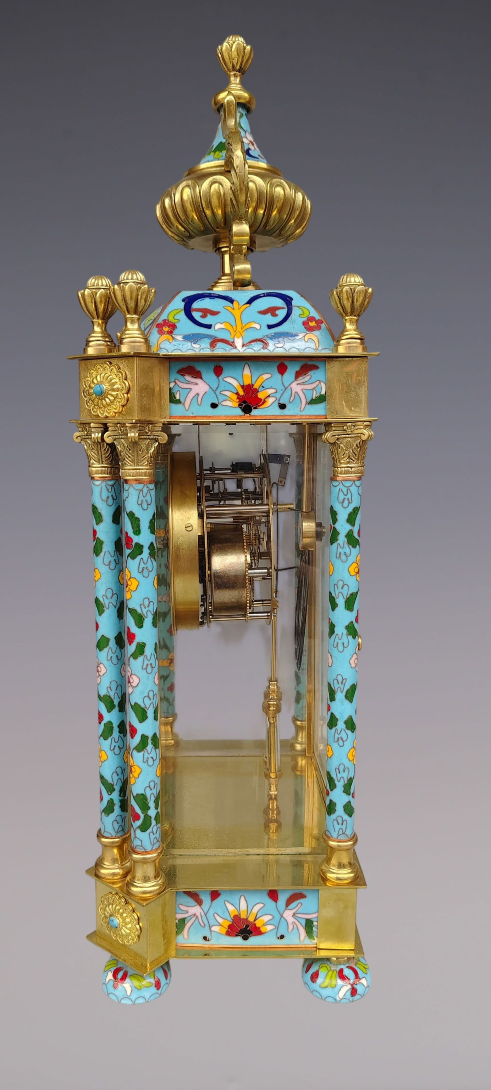 An Exquisite Gilt Bronze Lotus Pattern Clock - 7