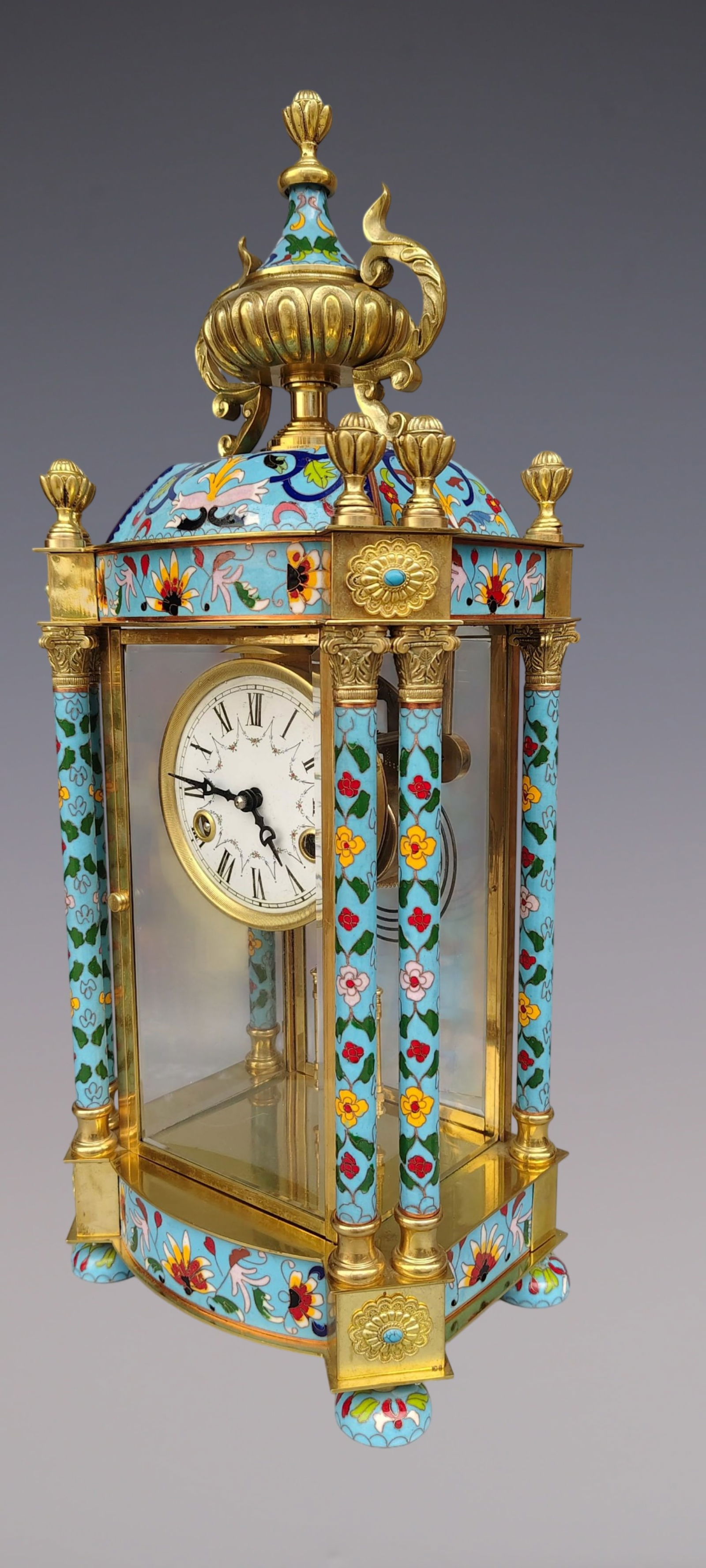 An Exquisite Gilt Bronze Lotus Pattern Clock - 8
