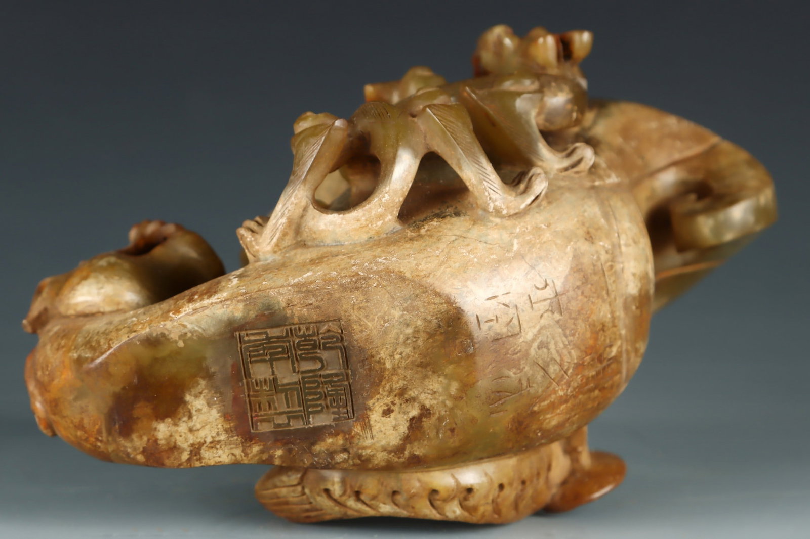 An Exquisite White Jade Chi-Dragon Pattern Goblet - 9