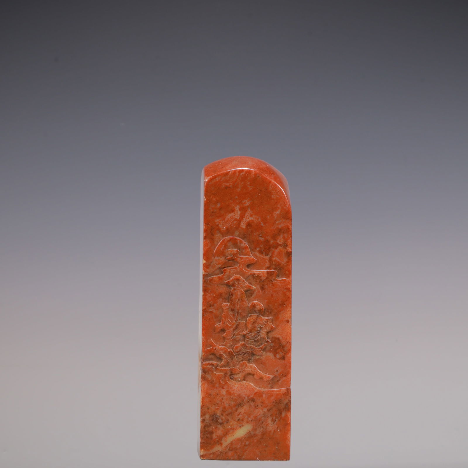 A Exquisite Shoushan Stone Character and Story Pattern Seal: A Exquisite Shoushan Stone Character and Story Pattern Seal Qing Dynasty, China Size:2.3cmx2.3cmx8cm Weight:150g (The Dimensions Of All Batches Are Manually Measured.If You Need More Detailed Informat
