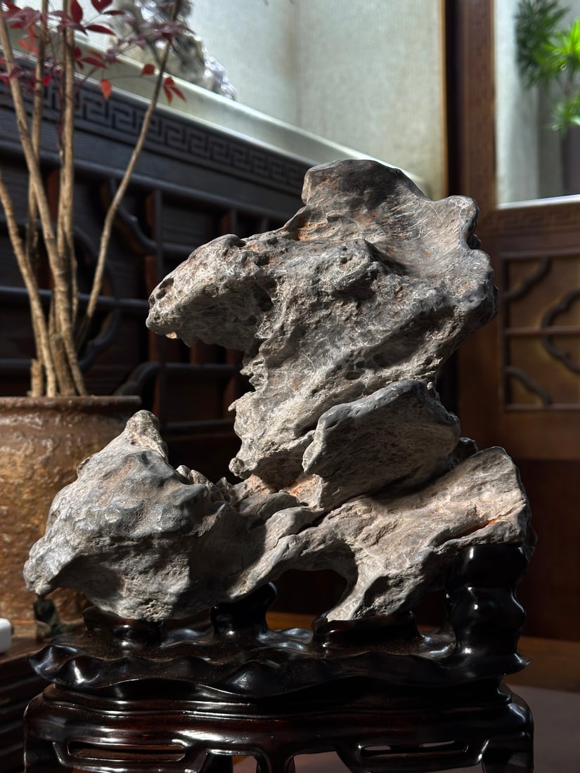 An Exquisite Lingbi Stone Ornament - 3