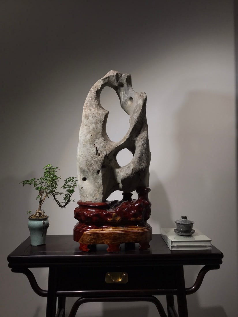 An Exquisite Taihu Stone Ornament: An Exquisite Taihu Stone Ornament Qing Dynasty, China Size:88cmx38cmx28cm (The Dimensions Of All Batches Are Manually Measured.If You Need More Detailed Information, Please Contact Our Customer