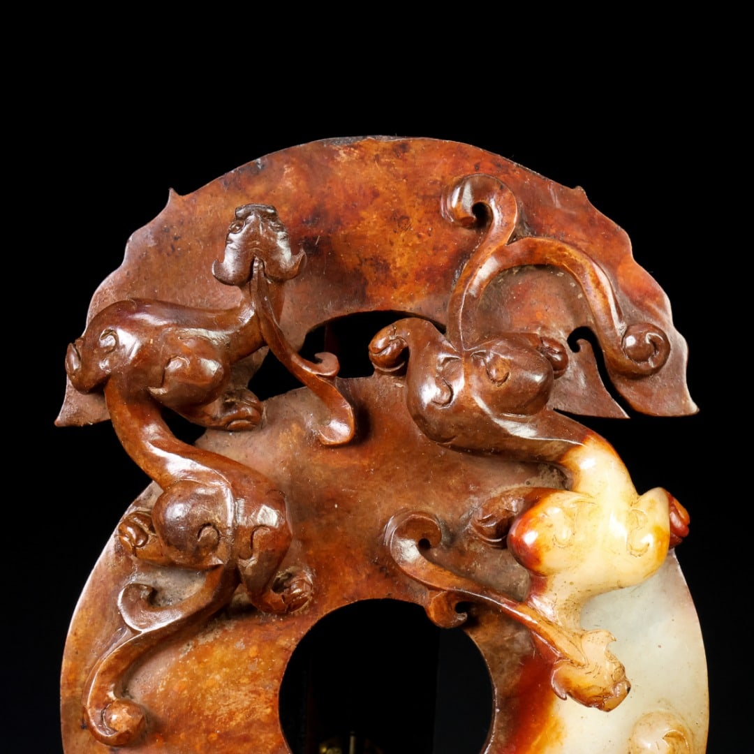 An Exquisite White Jade Chi-Dragon Pattern Ornament - 3