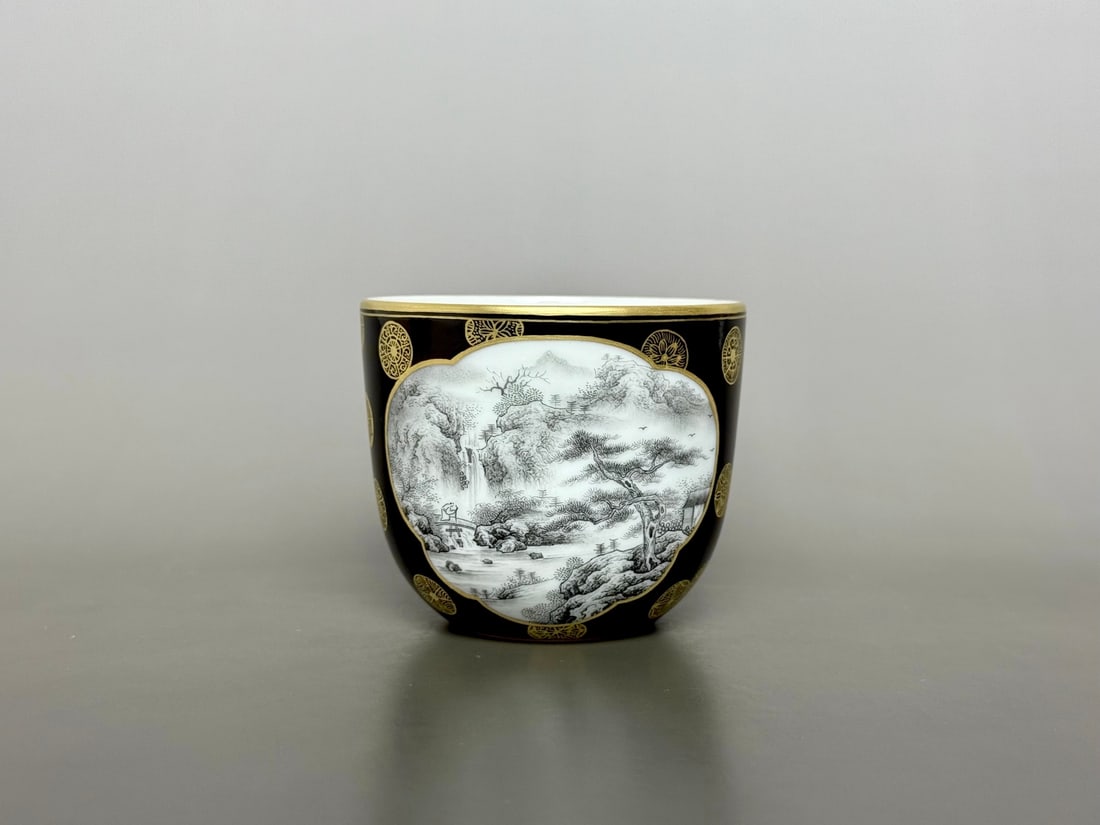 An Exquisite Ink Color Painted Gold Landscape Pattern with poem Cup: An Exquisite Ink Color Painted Gold Landscape Pattern with poem Cup Qing Dynasty, China Qianlong Four-character Mark Size:6.8cmx8cm (The Dimensions Of All Batches Are Manually Measured.If You Need