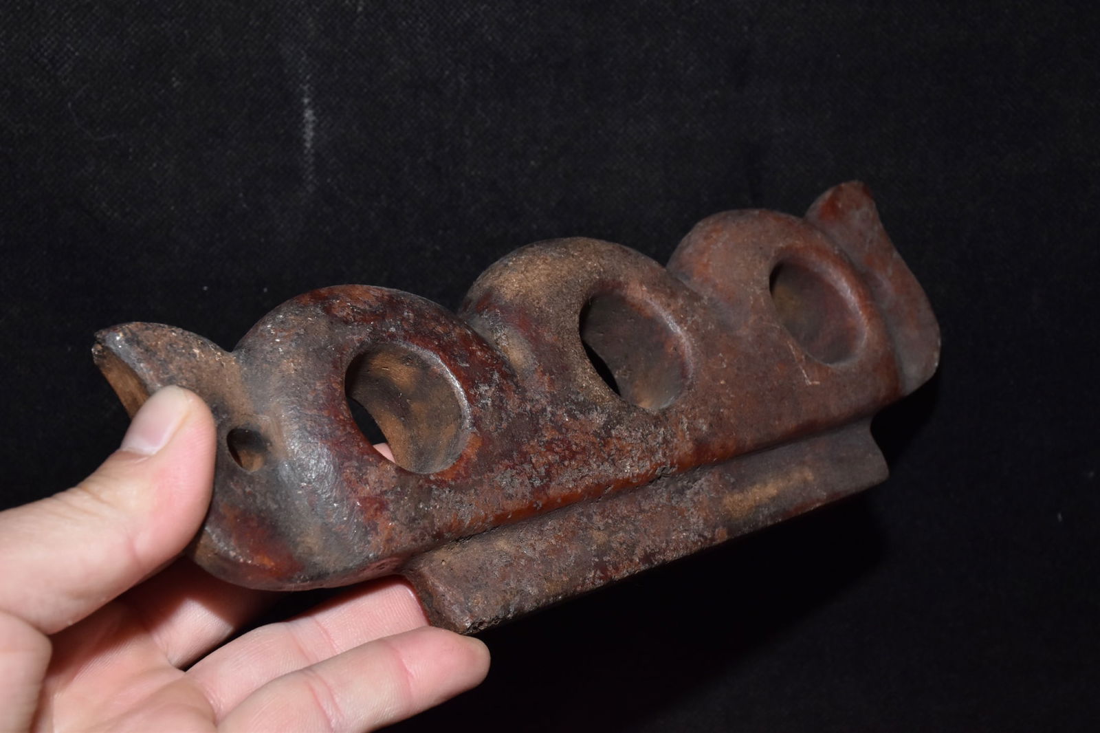 An Exquisite Hemo Jade Ornament - 4