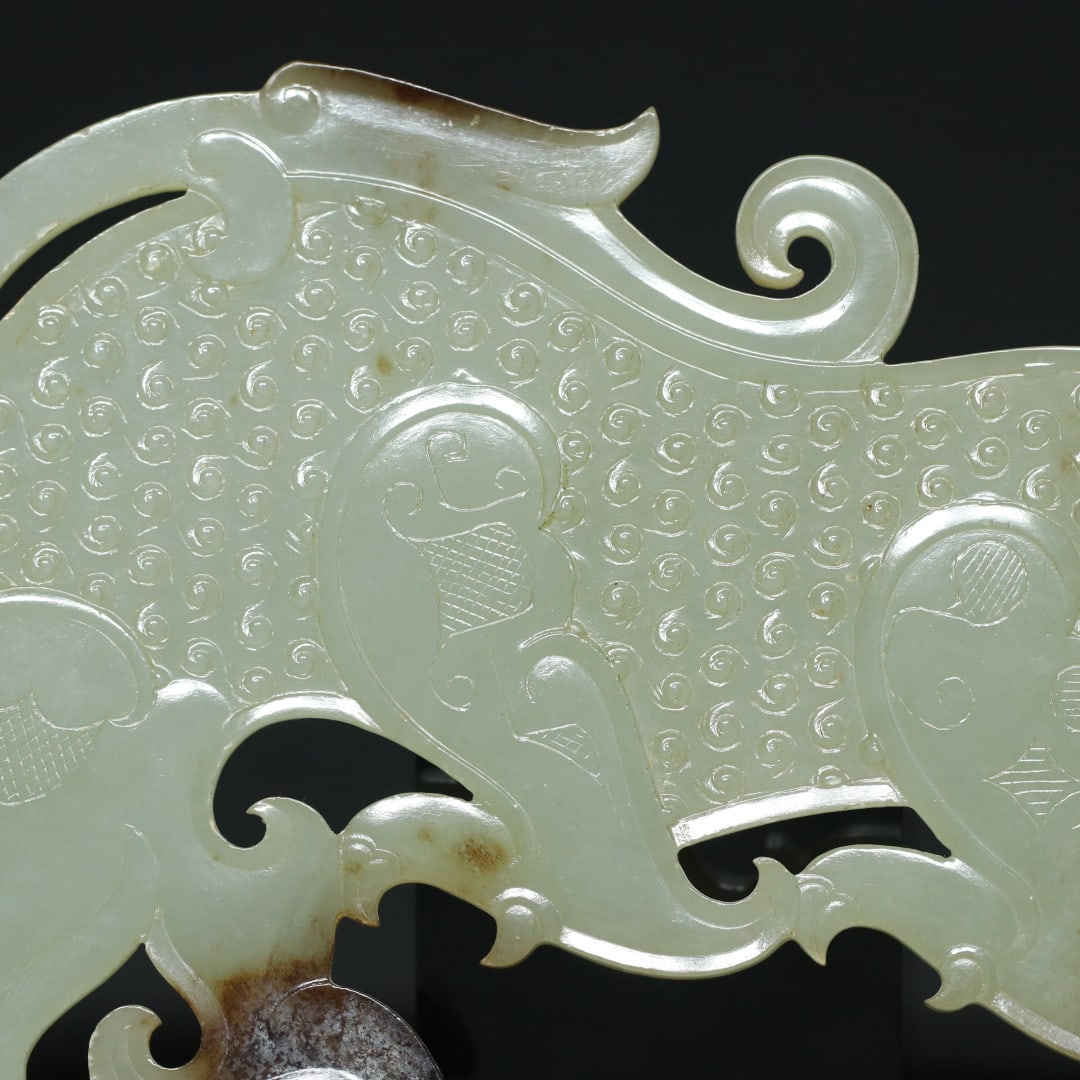 An Exquisite White Jade Tiger Ornament - 6