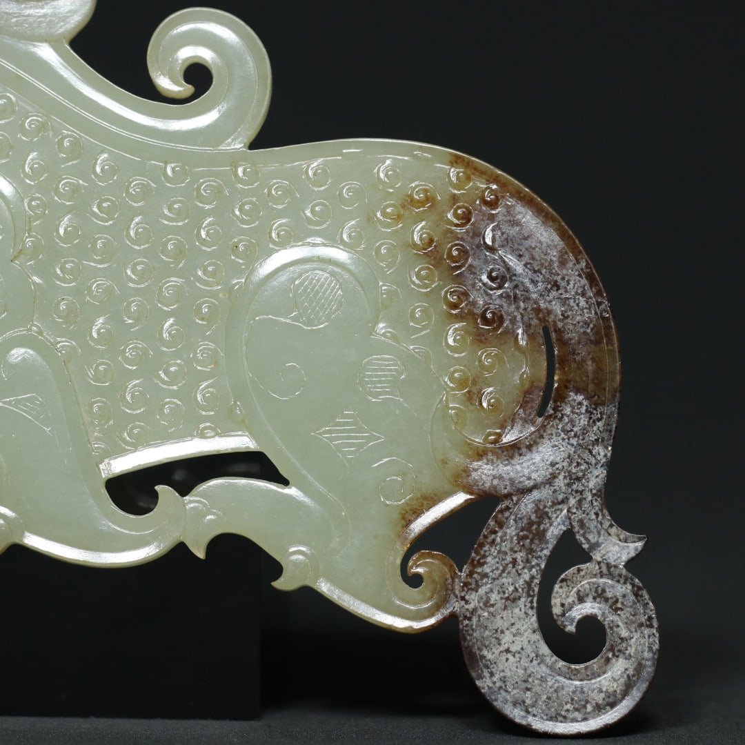 An Exquisite White Jade Tiger Ornament - 7
