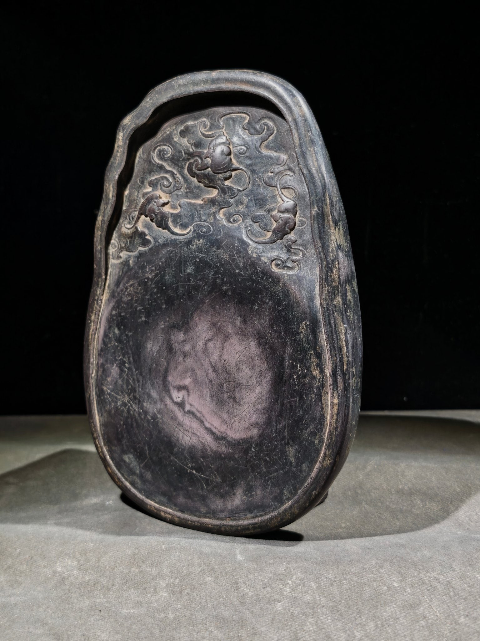 An Exquisite Bats Pattern Inkstone - 3