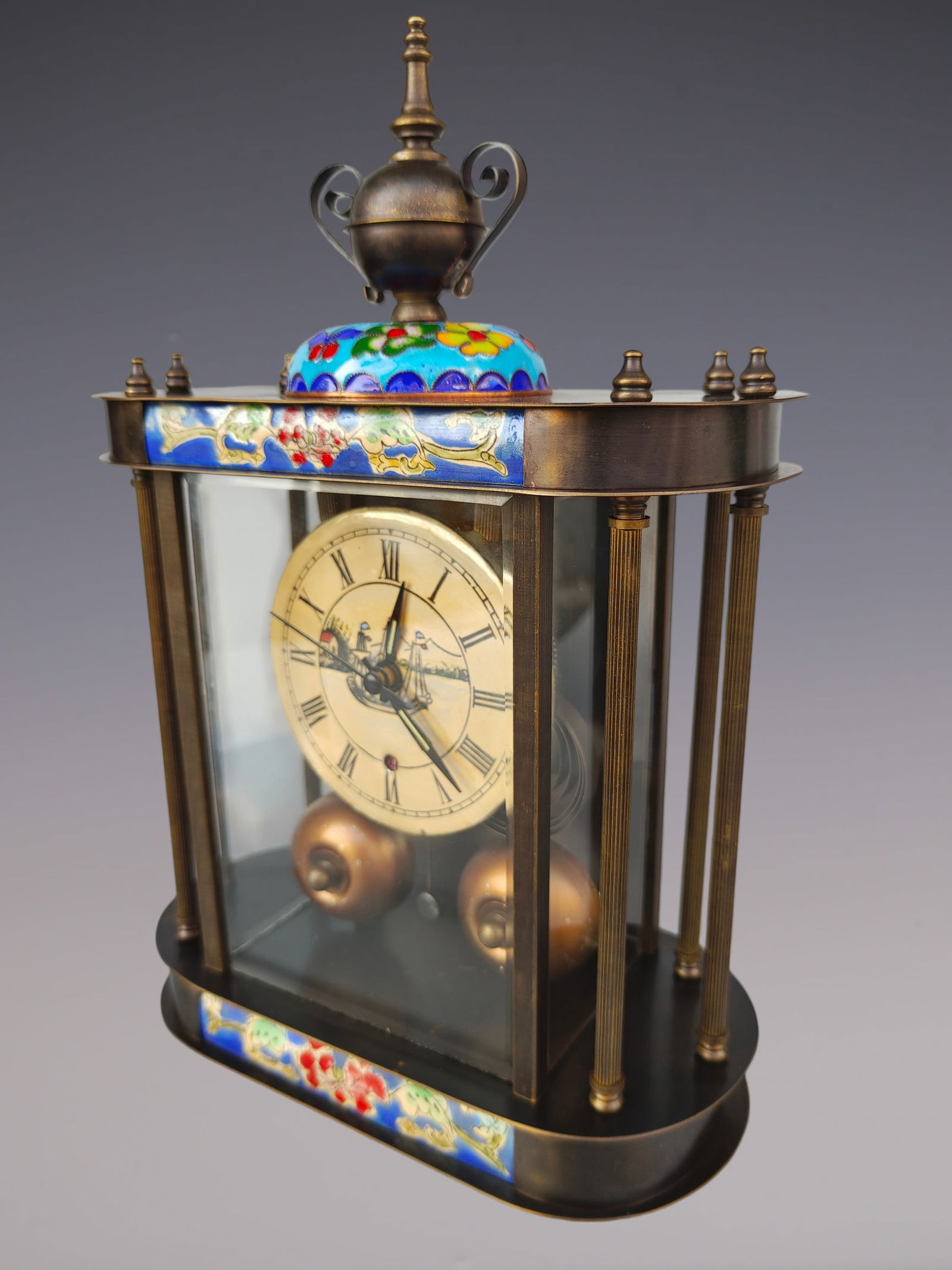 An Exquisite Bronze Lotus Pattern Clock - 2