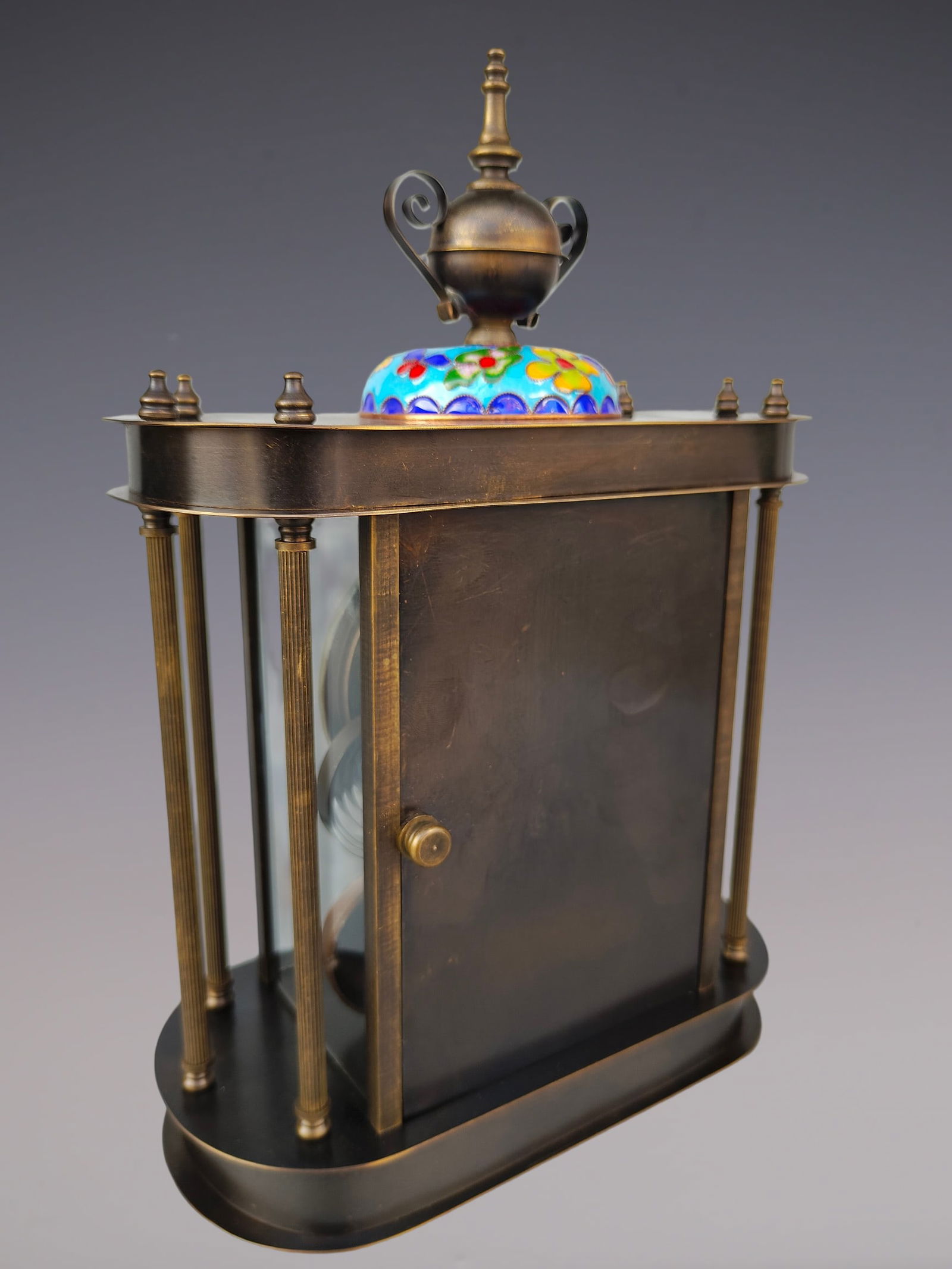 An Exquisite Bronze Lotus Pattern Clock - 4