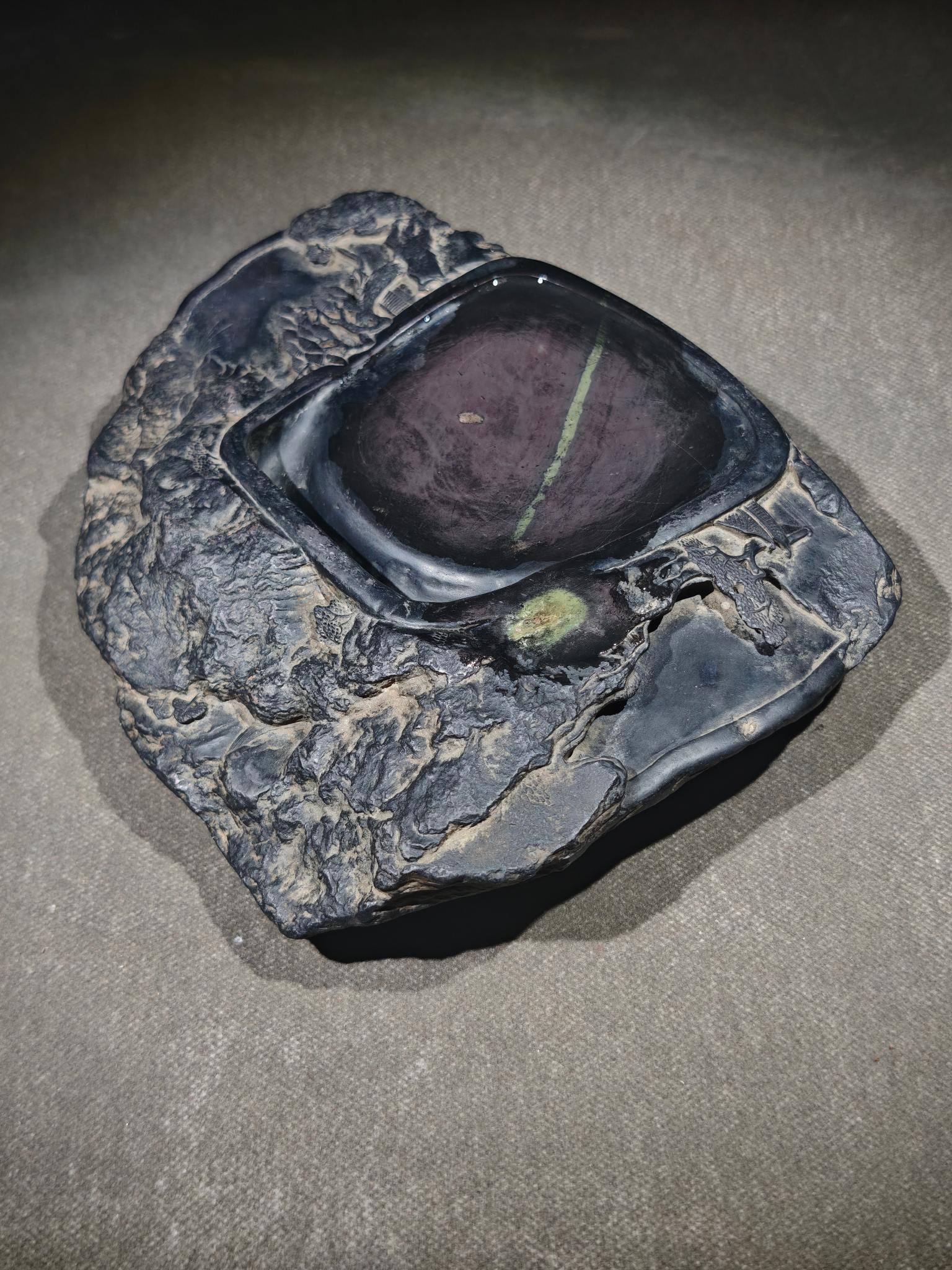 An Exquisite Landscape Pattern Inkstone - 6