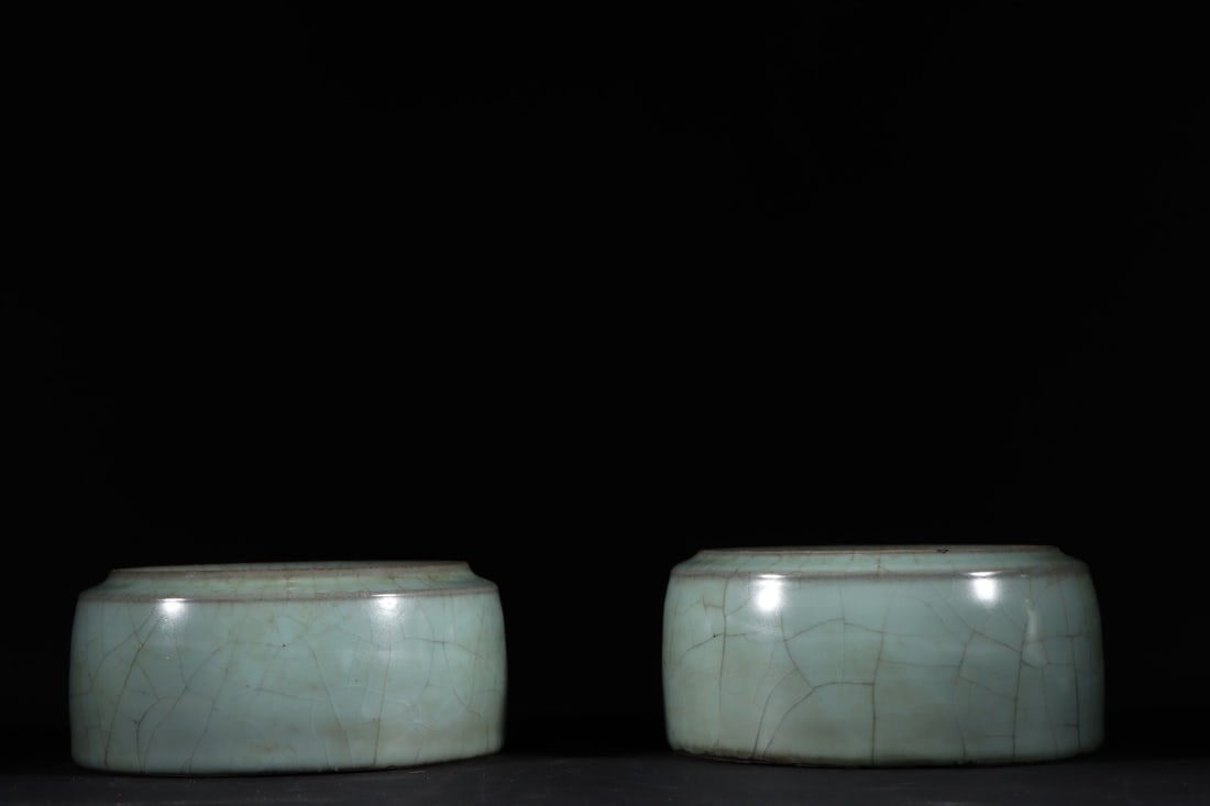 An Exquisite Guan yao Celadon Glazed Box - 3