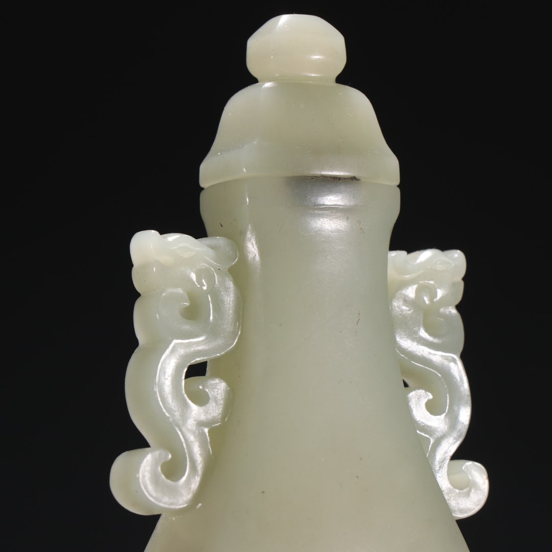 An Exquisite White Jade Beast-Face Pattern Double-Ears Vase - 3