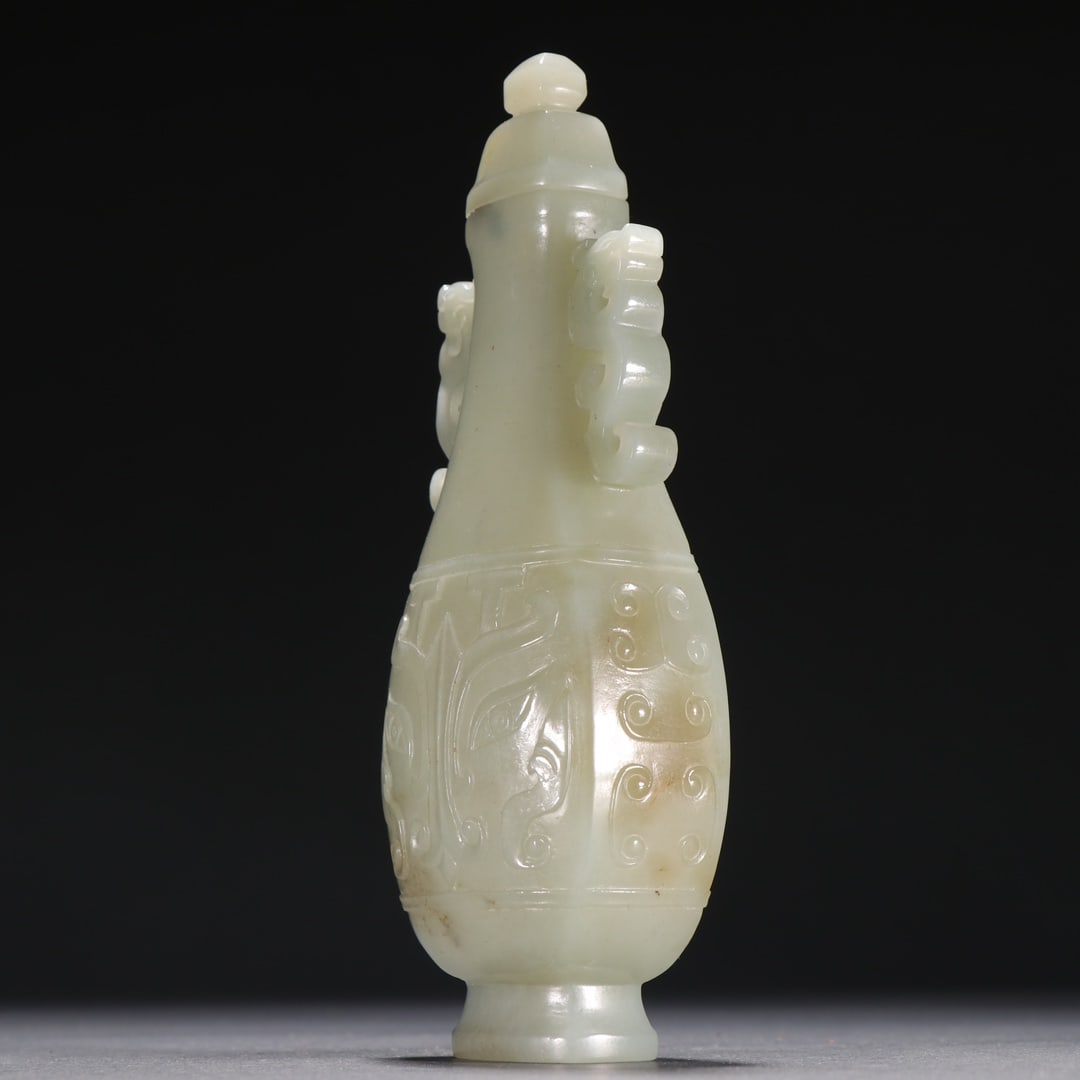 An Exquisite White Jade Beast-Face Pattern Double-Ears Vase - 4