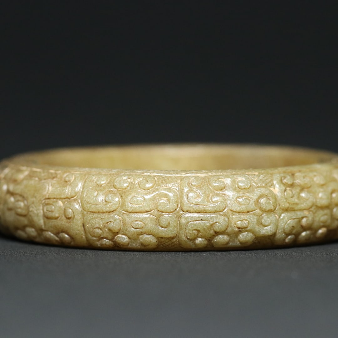 An Exquisite White Jade Beast-Face Pattern Dragon Pattern Bracelets - 6